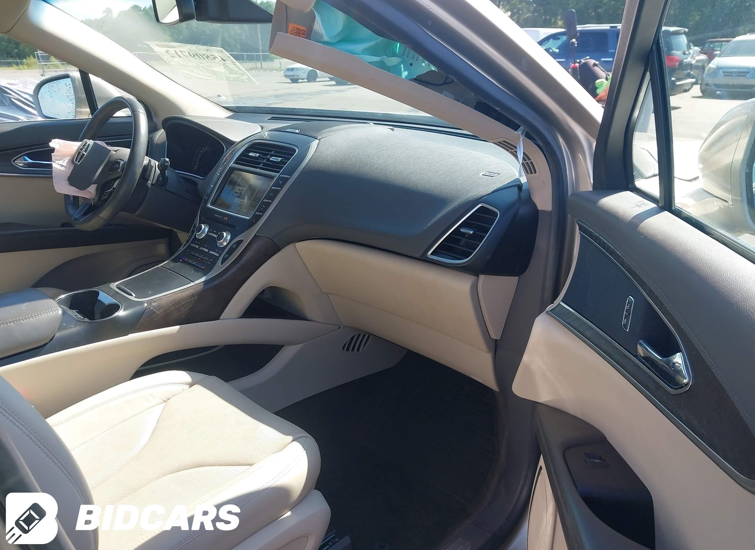 2017 Lincoln MKX, Reserve