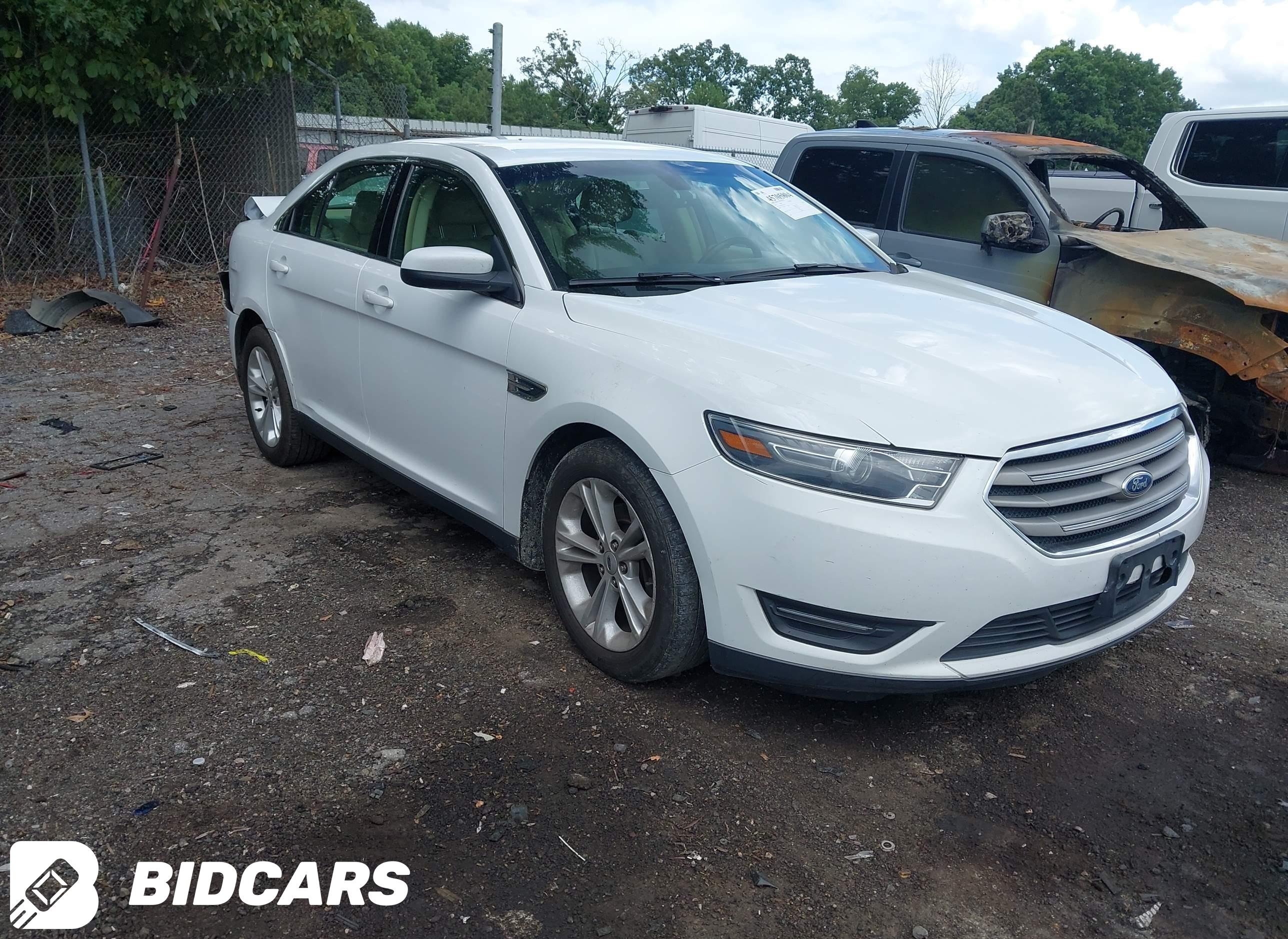 2015 Ford Taurus, Sel