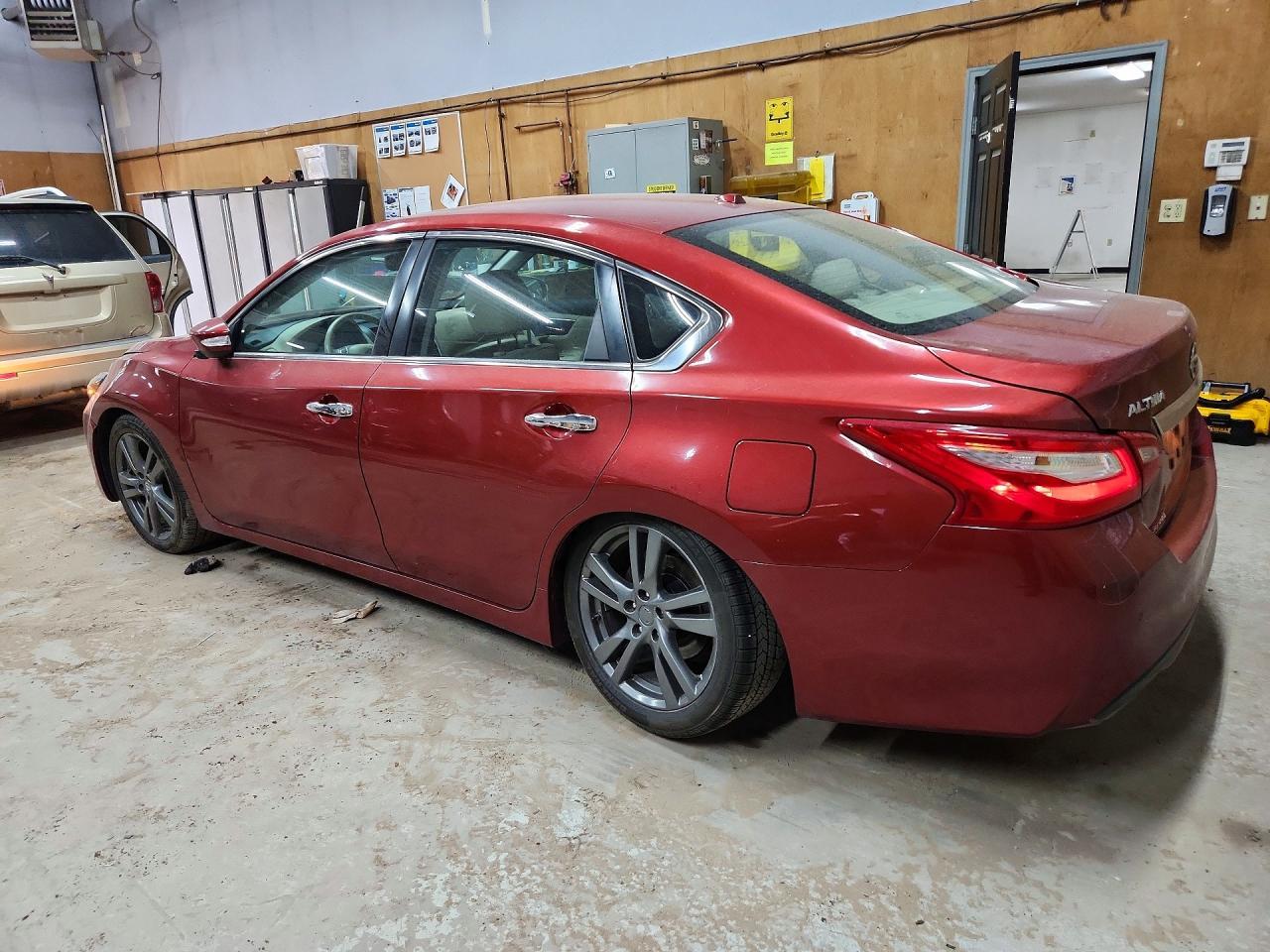2016 Nissan Altima, 3.5 SL