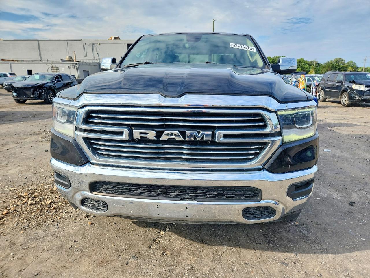 2020 RAM 1500, Laramie