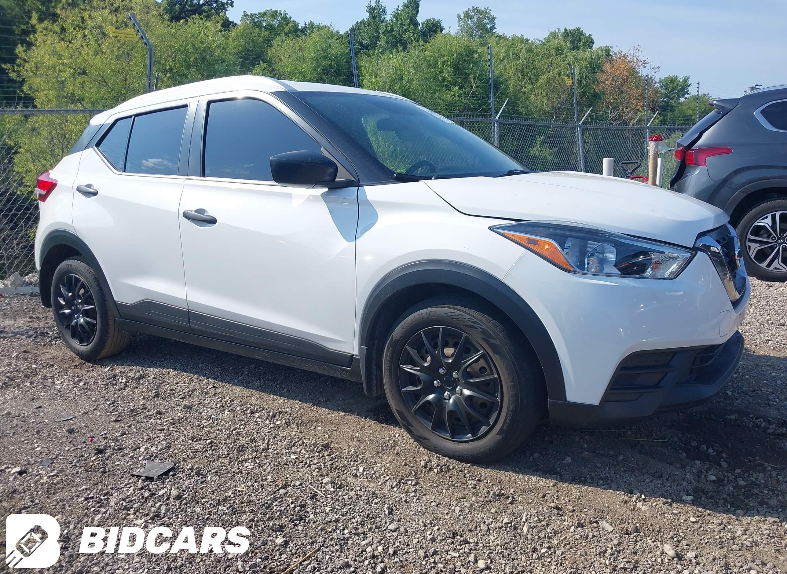 2018 Nissan Kicks, S