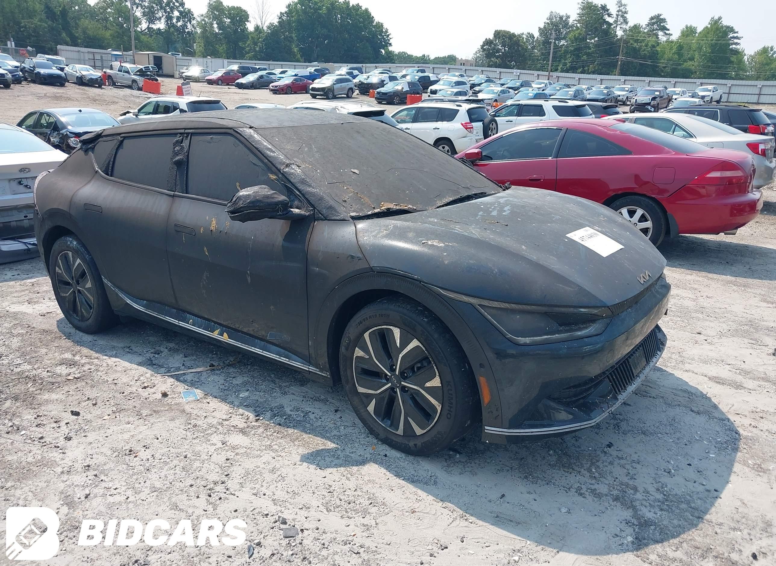 2023 KIA EV6, Wind