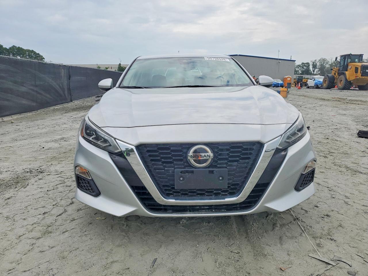 2022 Nissan Altima, SV