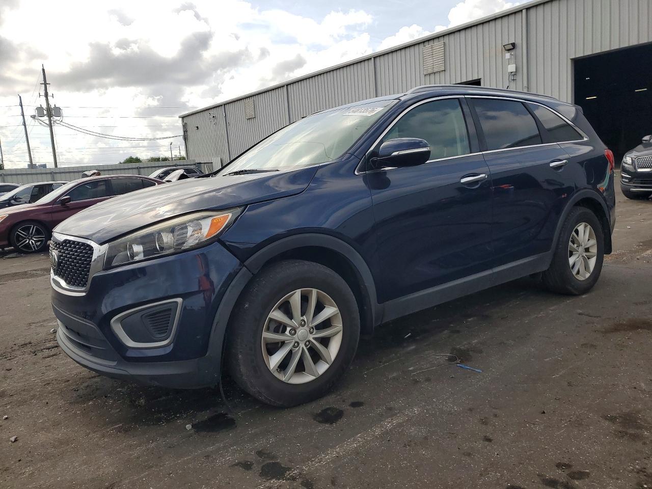 2016 KIA Sorento, LX