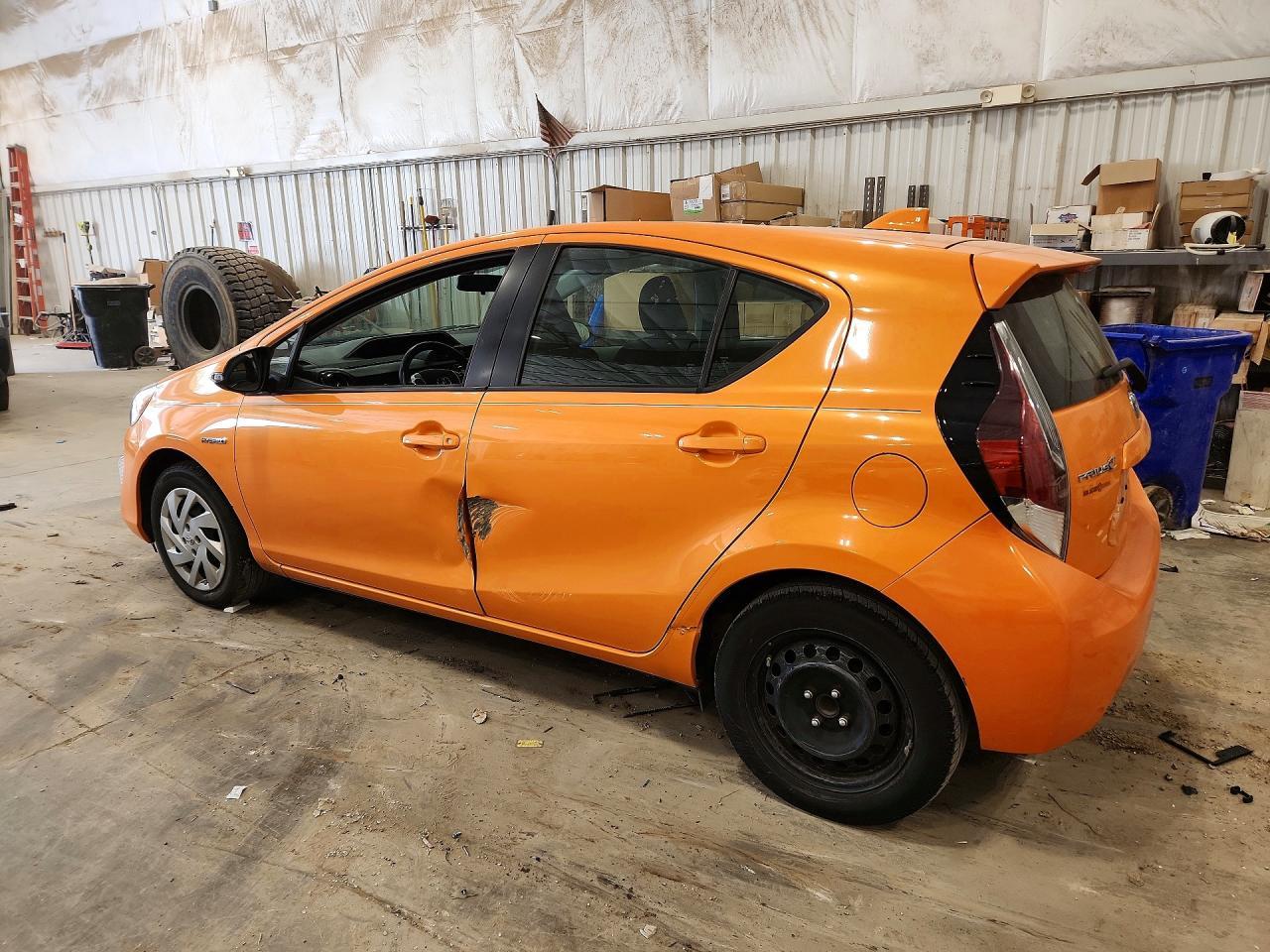 2015 Toyota Prius, Three
