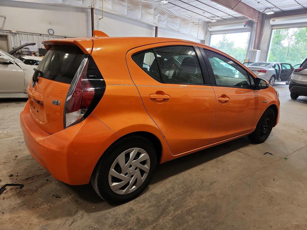 2015 Toyota Prius, Three