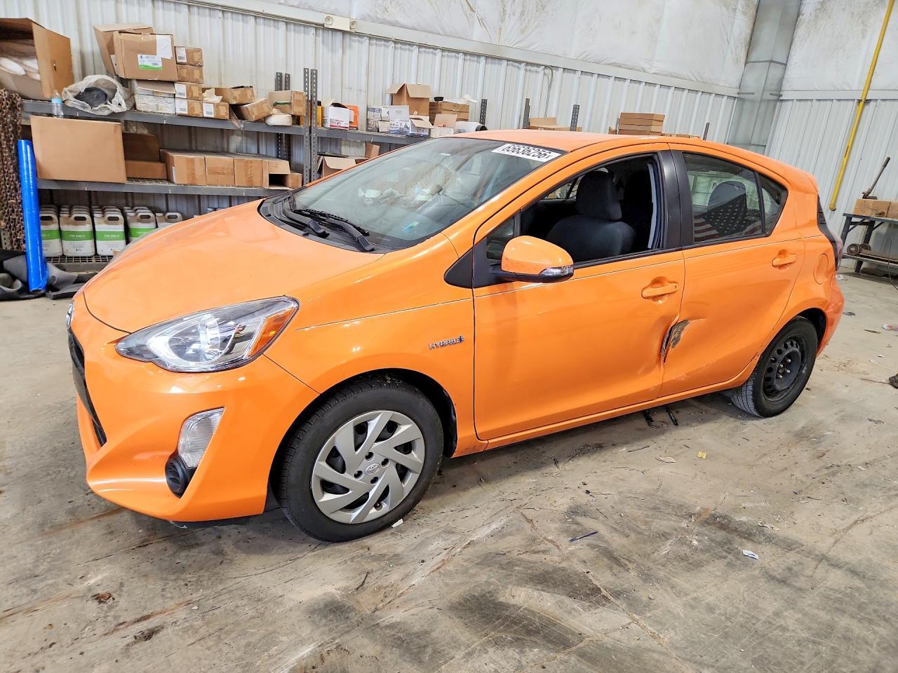 2015 Toyota Prius, Three