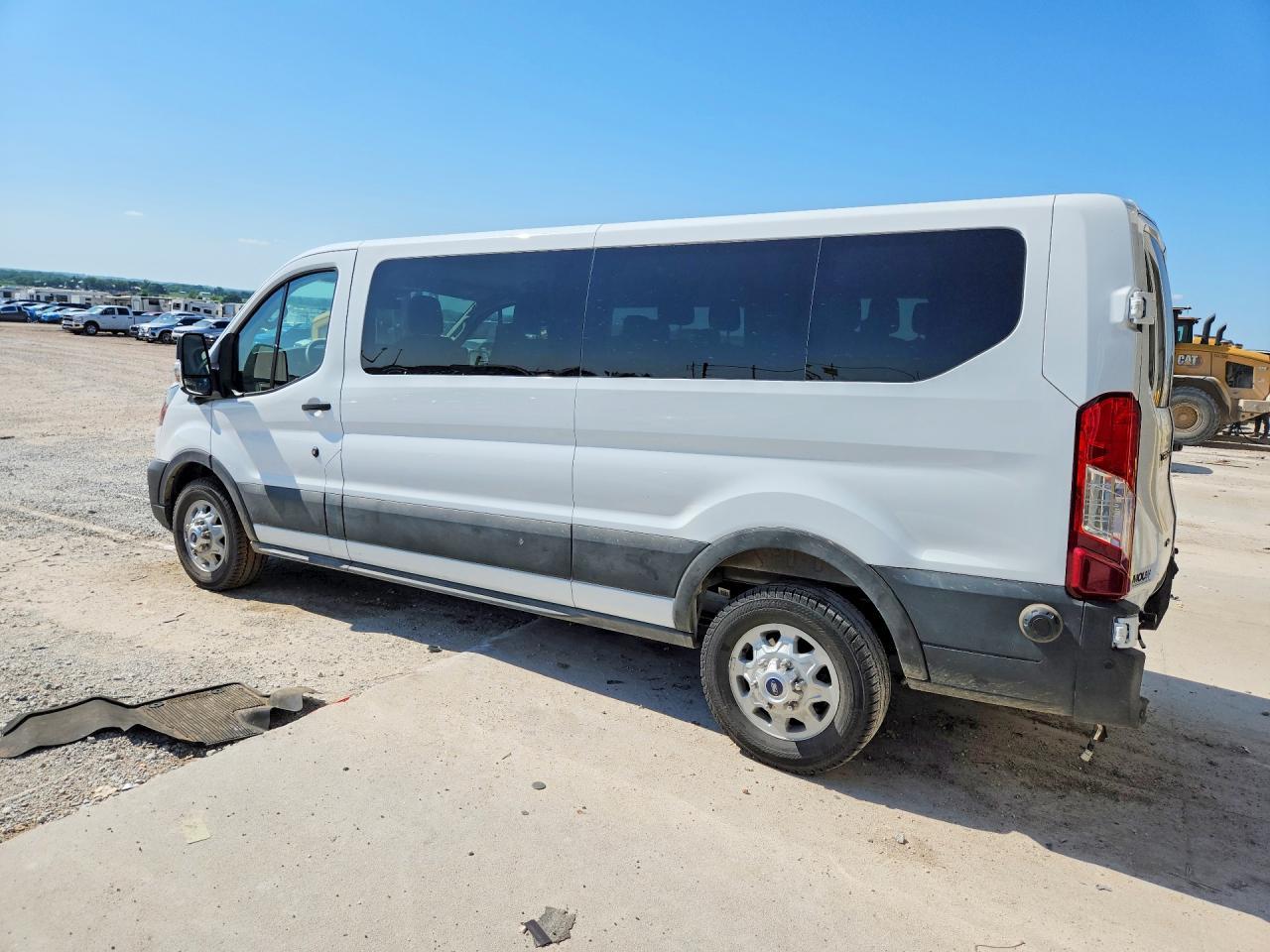 2026 Ford Transit, T-350