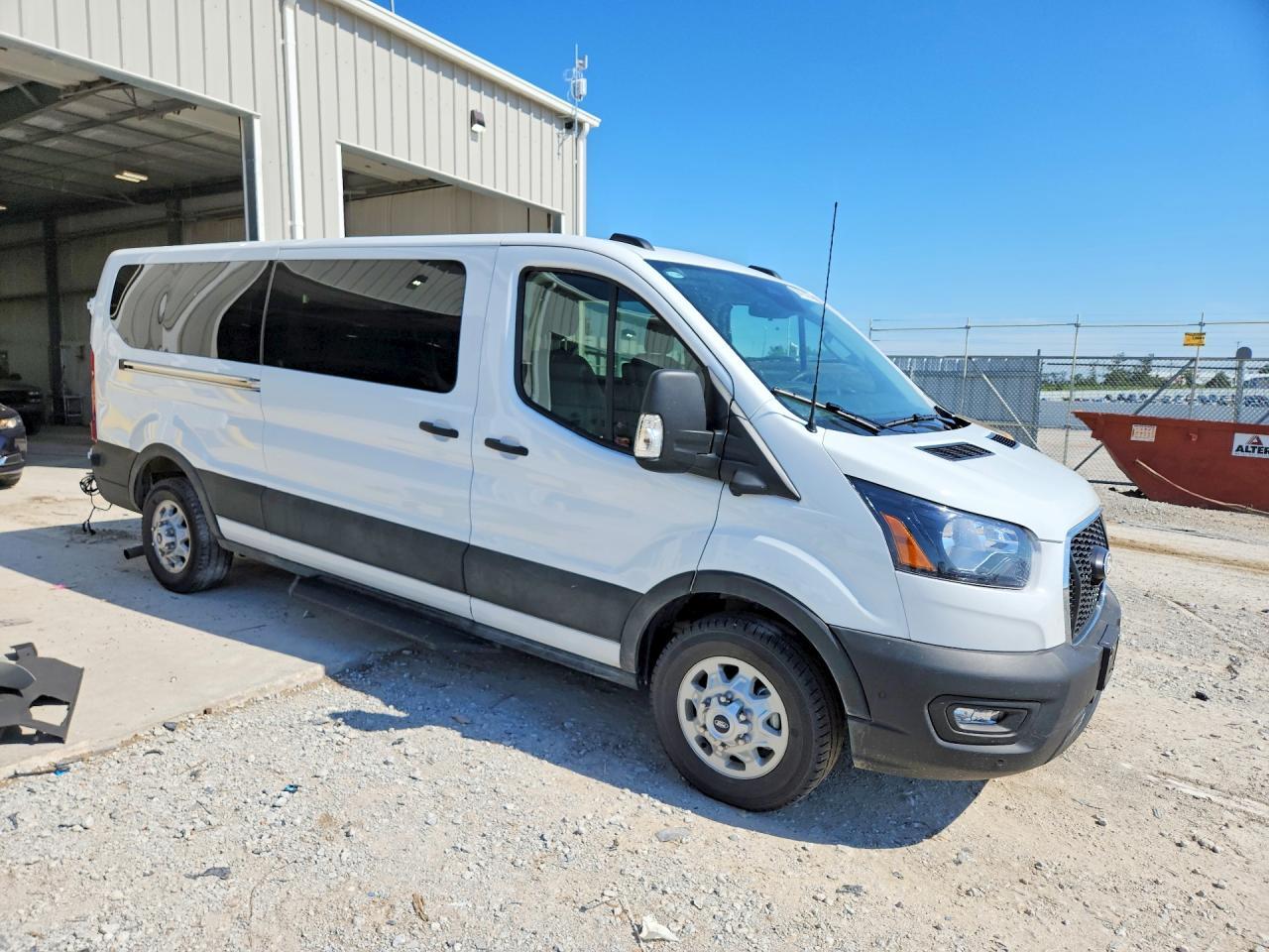 2026 Ford Transit, T-350