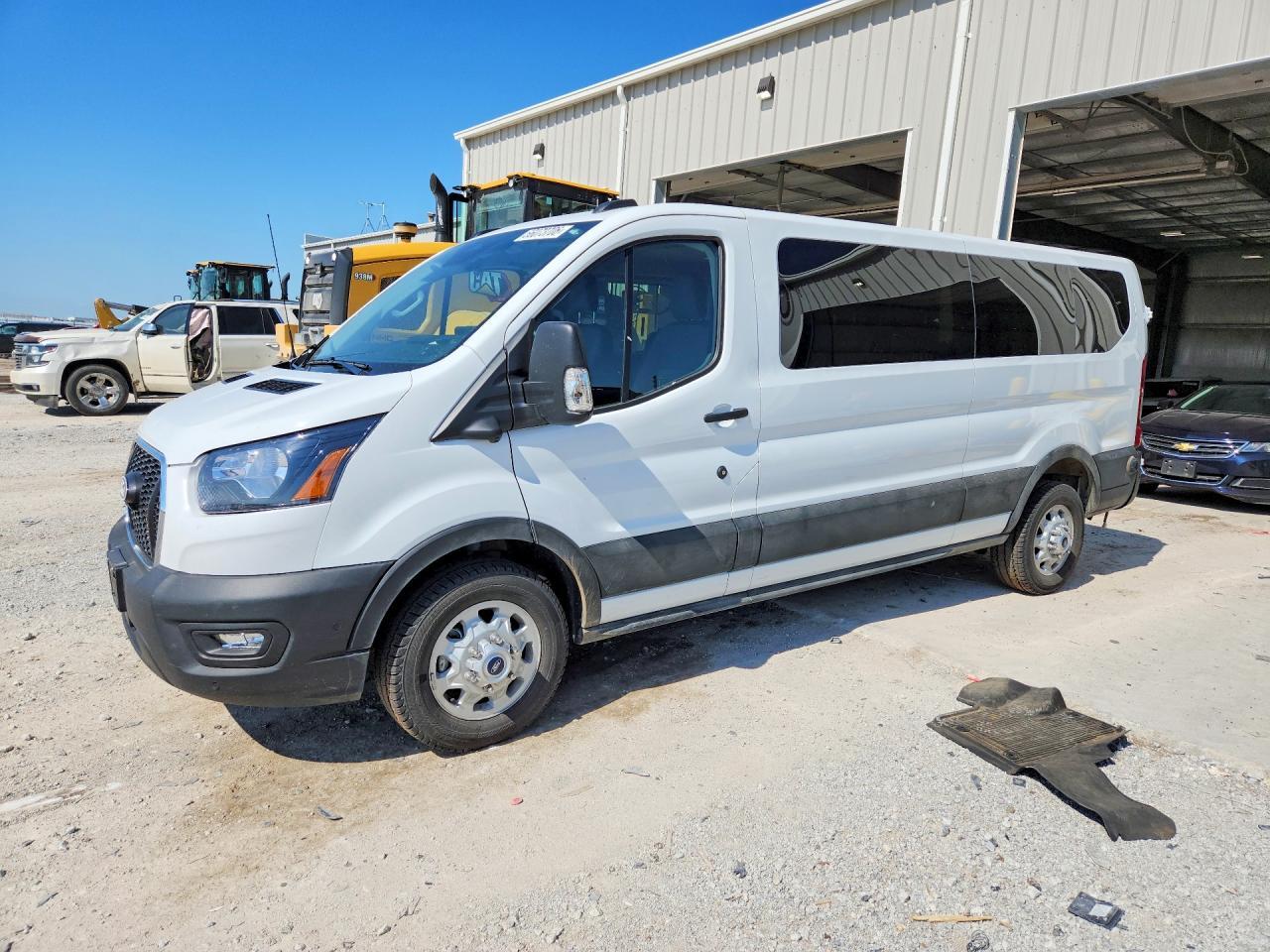 2026 Ford Transit, T-350