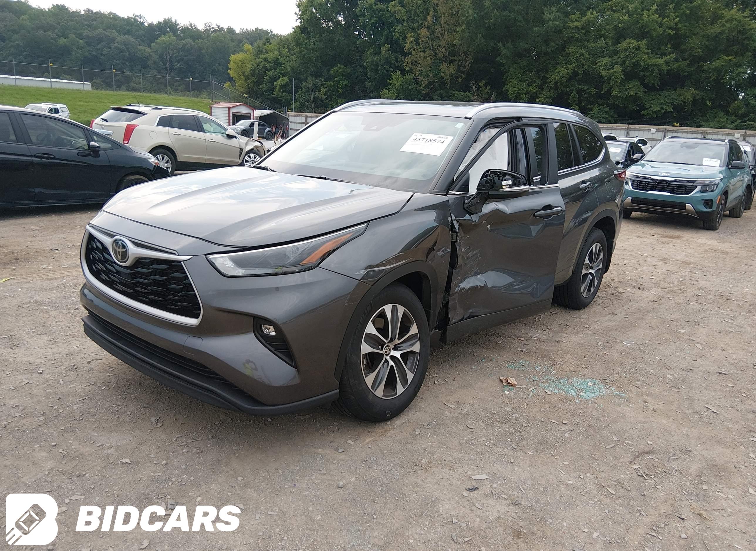 2025 Toyota Highlander, Xle
