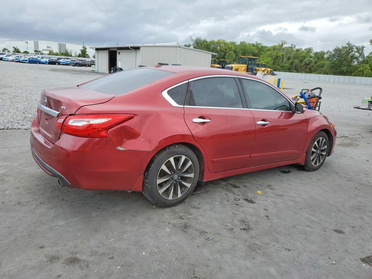 2016 Nissan Altima, 2.5 SV