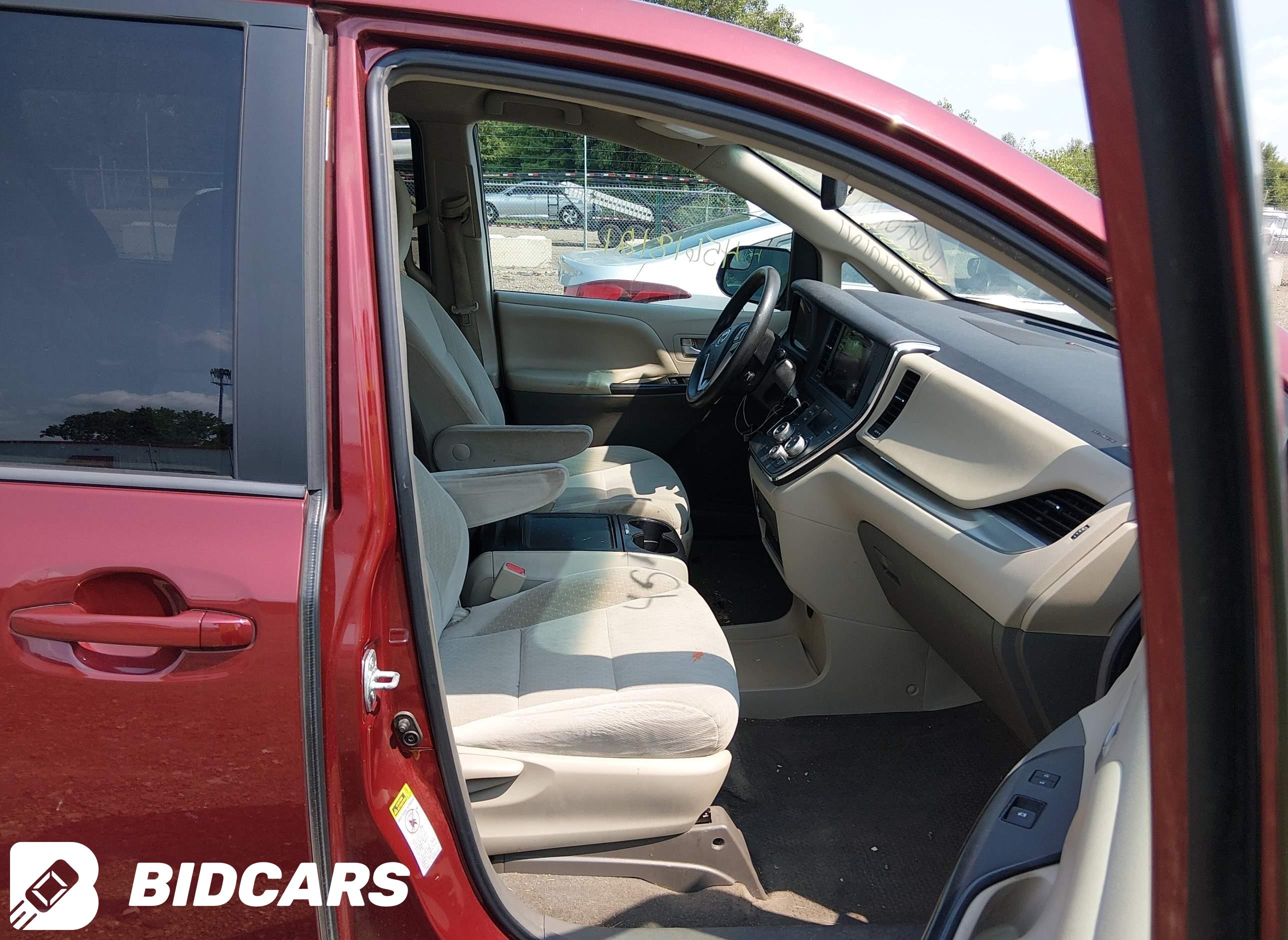 2015 Toyota Sienna, Le 8 Pass...