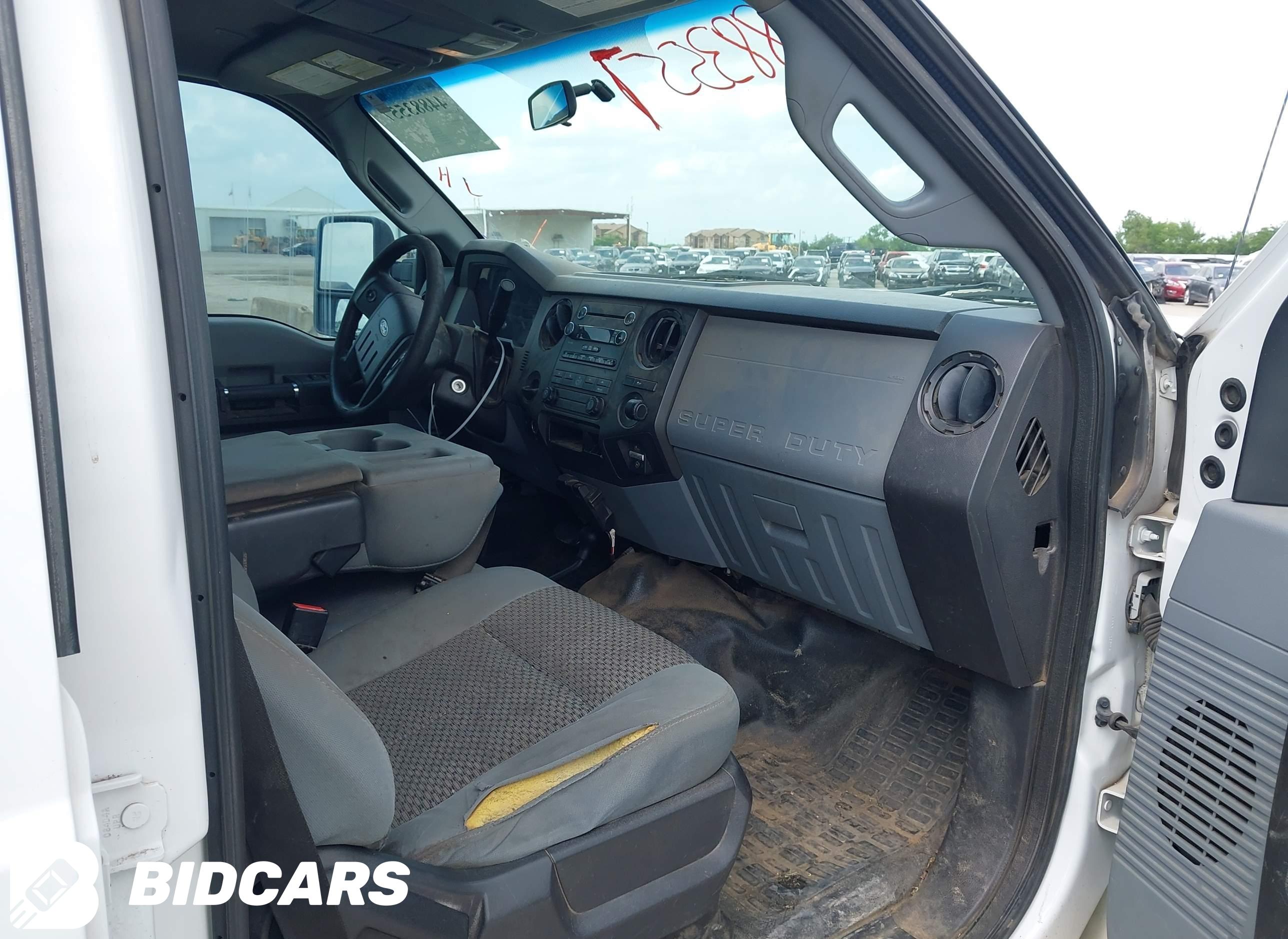 2015 Ford F-250, XL