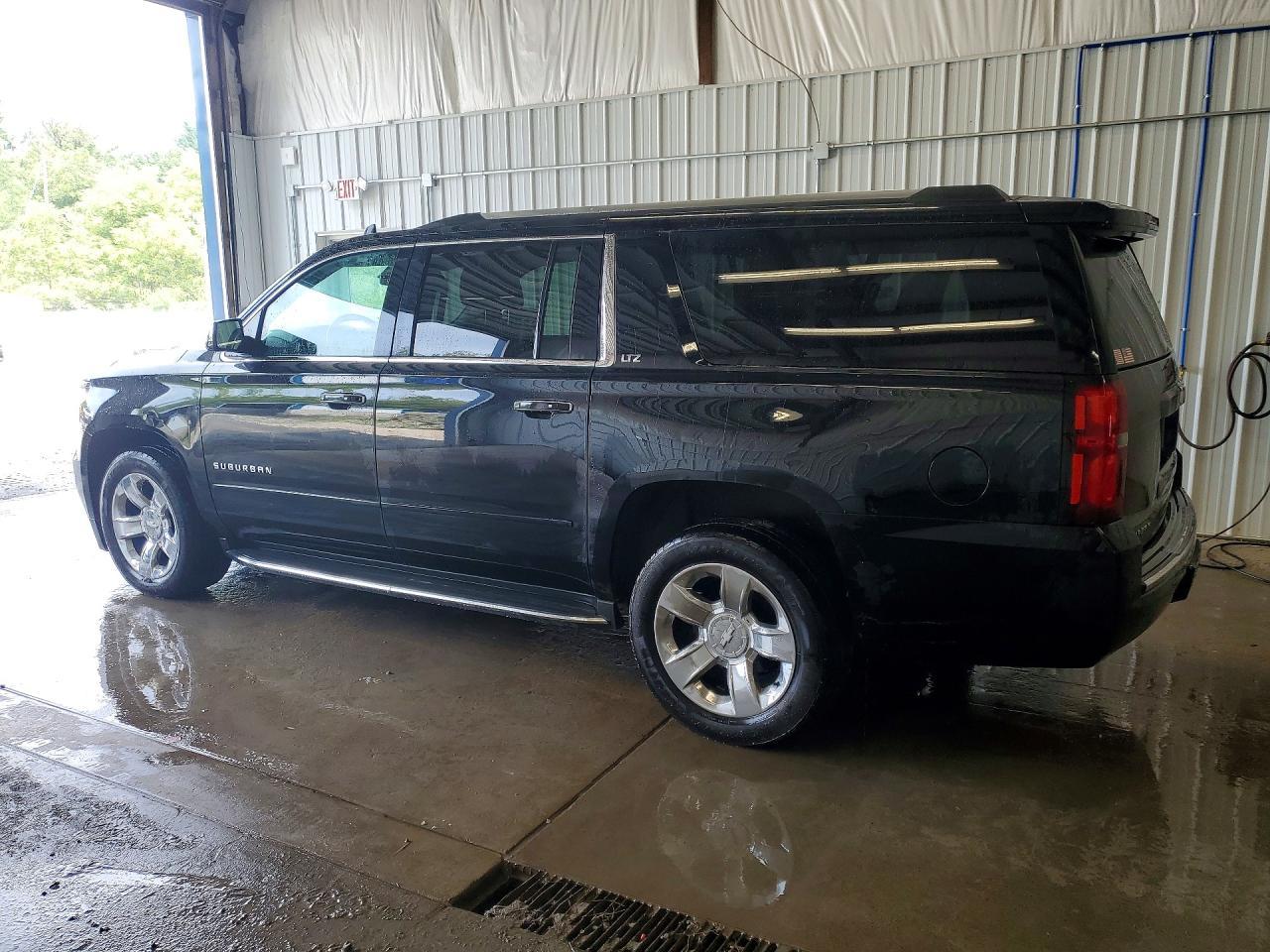 2016 Chevrolet Suburban, K150...