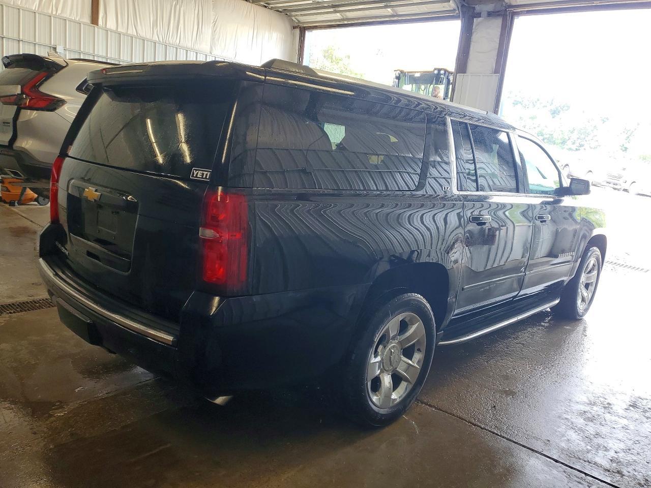 2016 Chevrolet Suburban, K150...