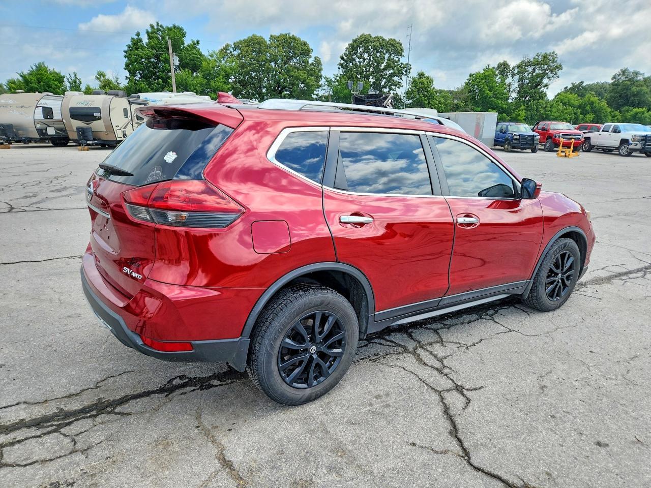 2018 Nissan Rogue, SV