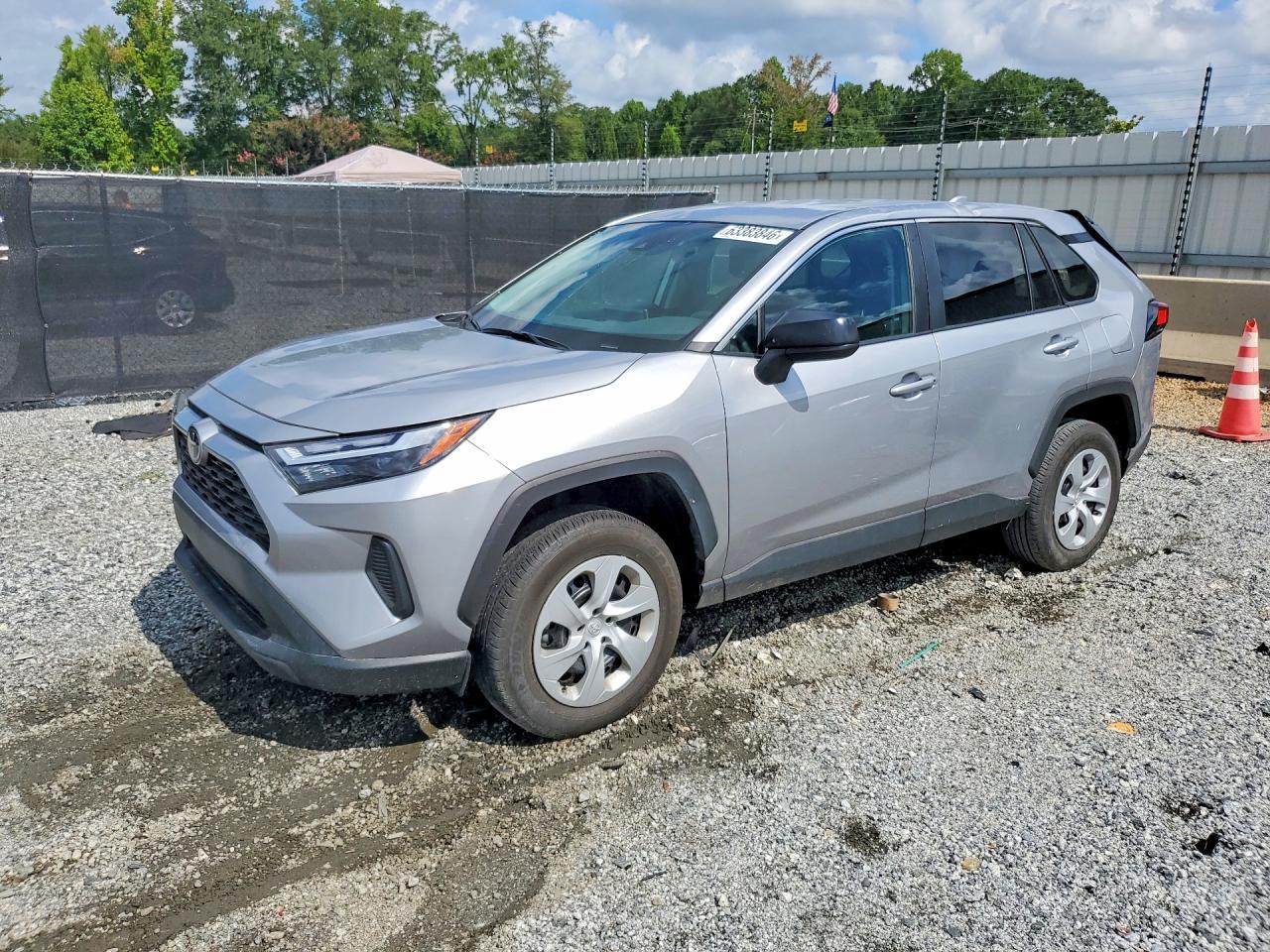 2025 Toyota RAV4, LE