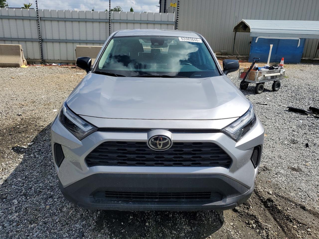 2025 Toyota RAV4, LE