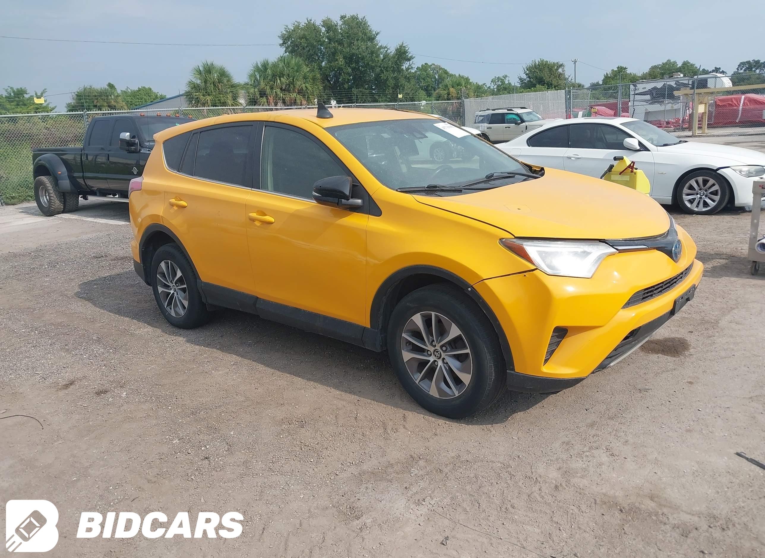 2018 Toyota RAV4, Hybrid LE