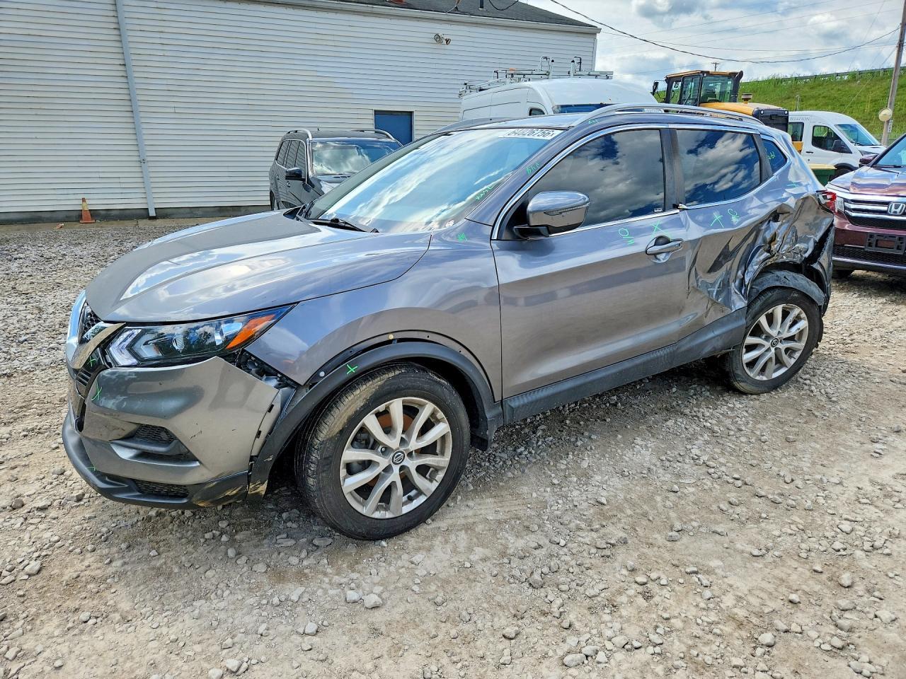 2020 Nissan Rogue, SV