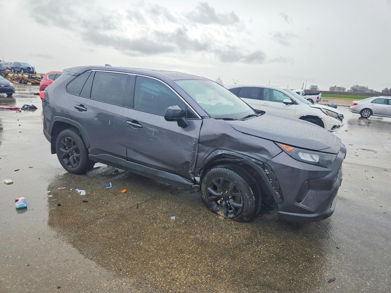 2022 Toyota RAV4, LE