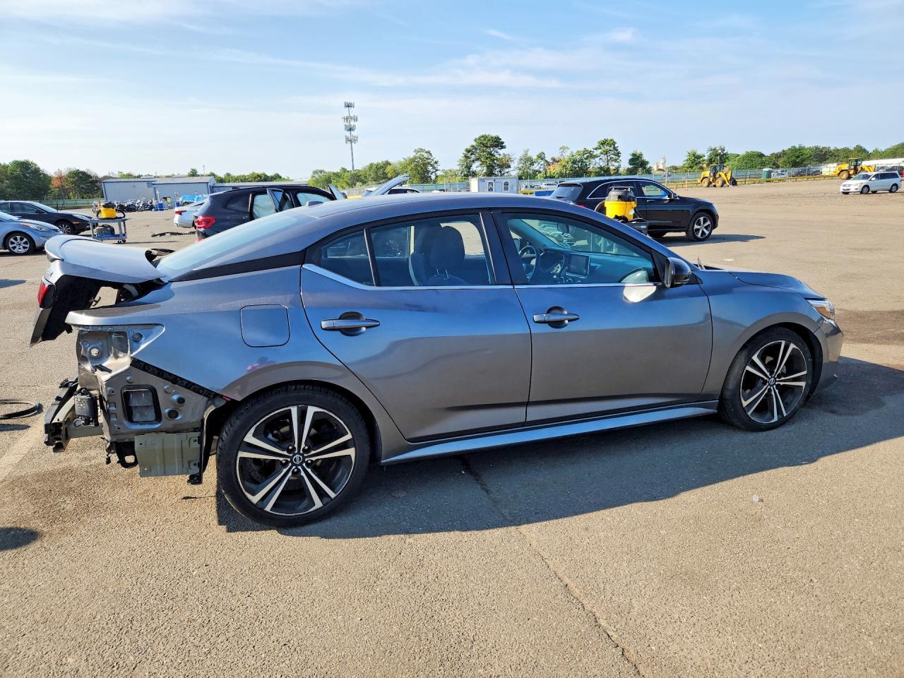 2021 Nissan Sentra, SR