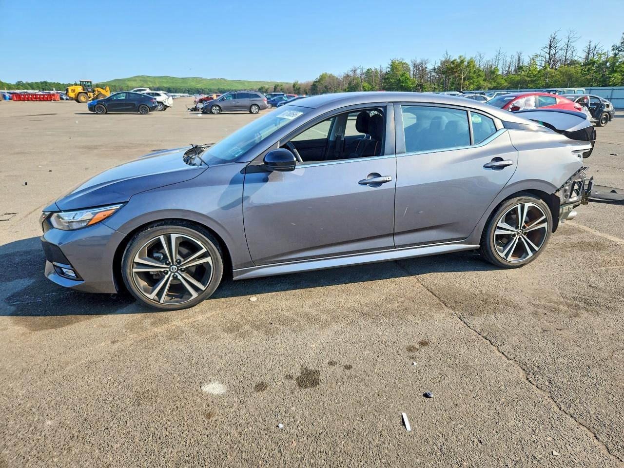 2021 Nissan Sentra, SR