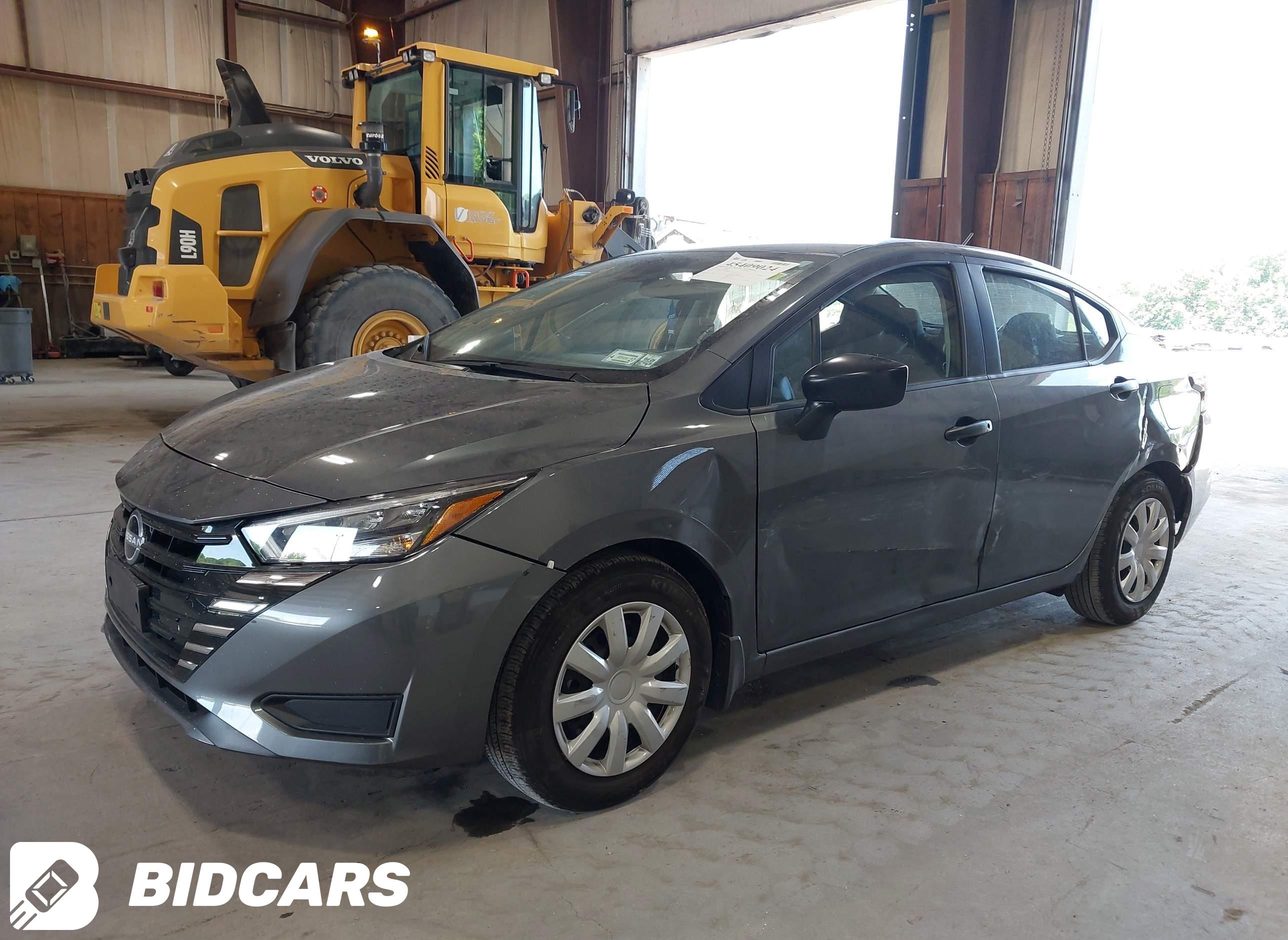 2025 Nissan Versa, 1.6 S