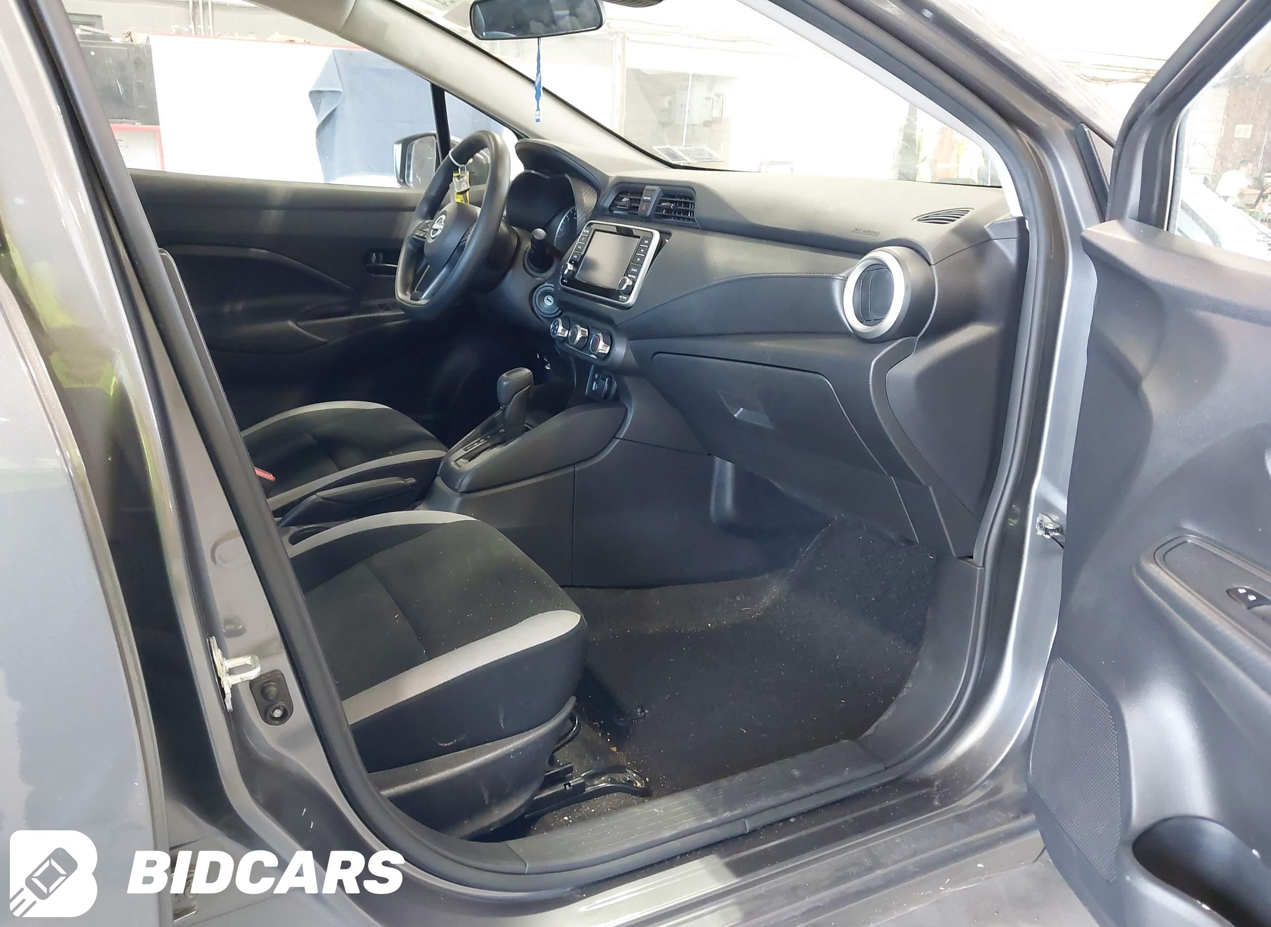 2025 Nissan Versa, 1.6 S
