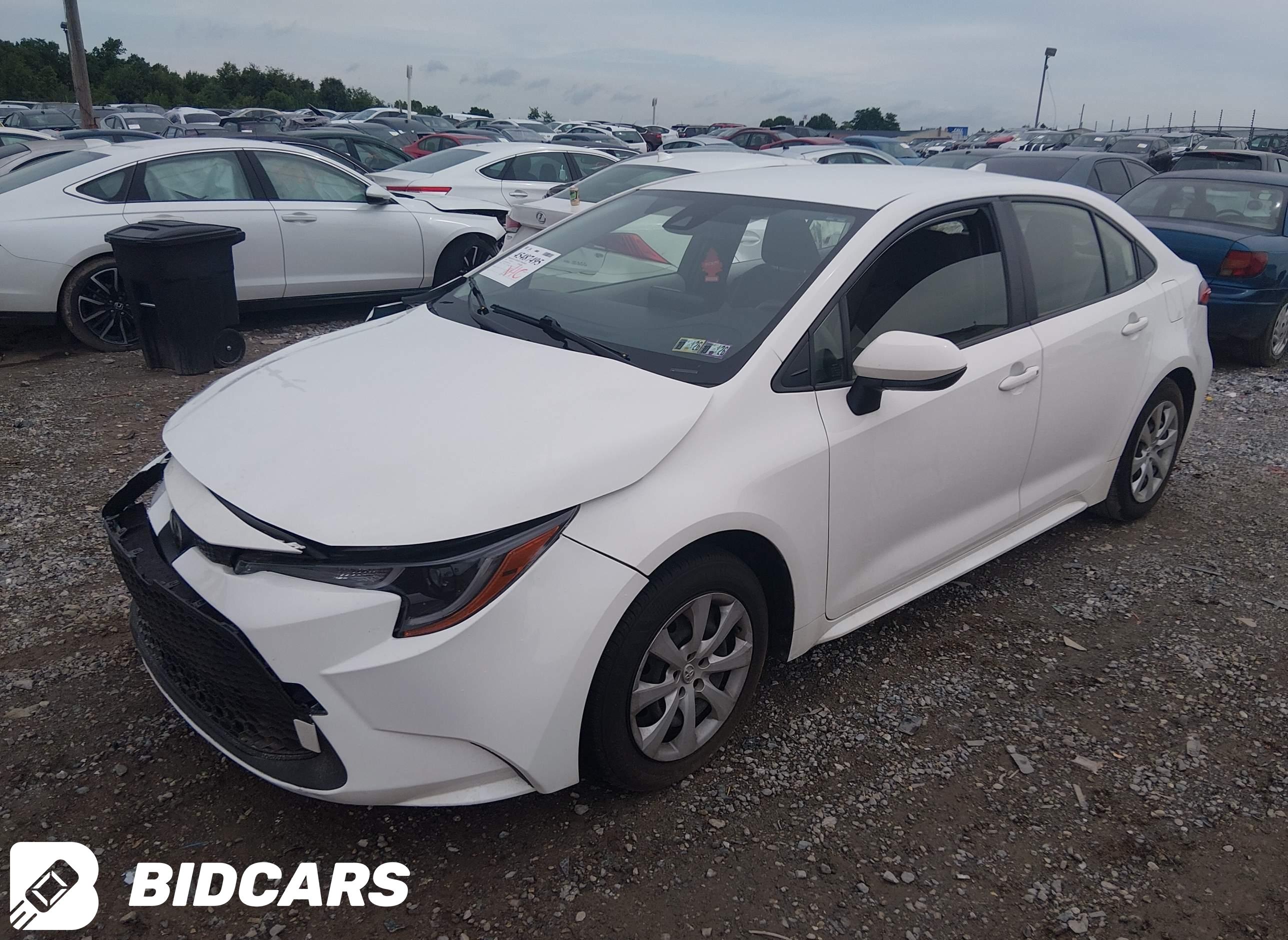 2022 Toyota Corolla, LE