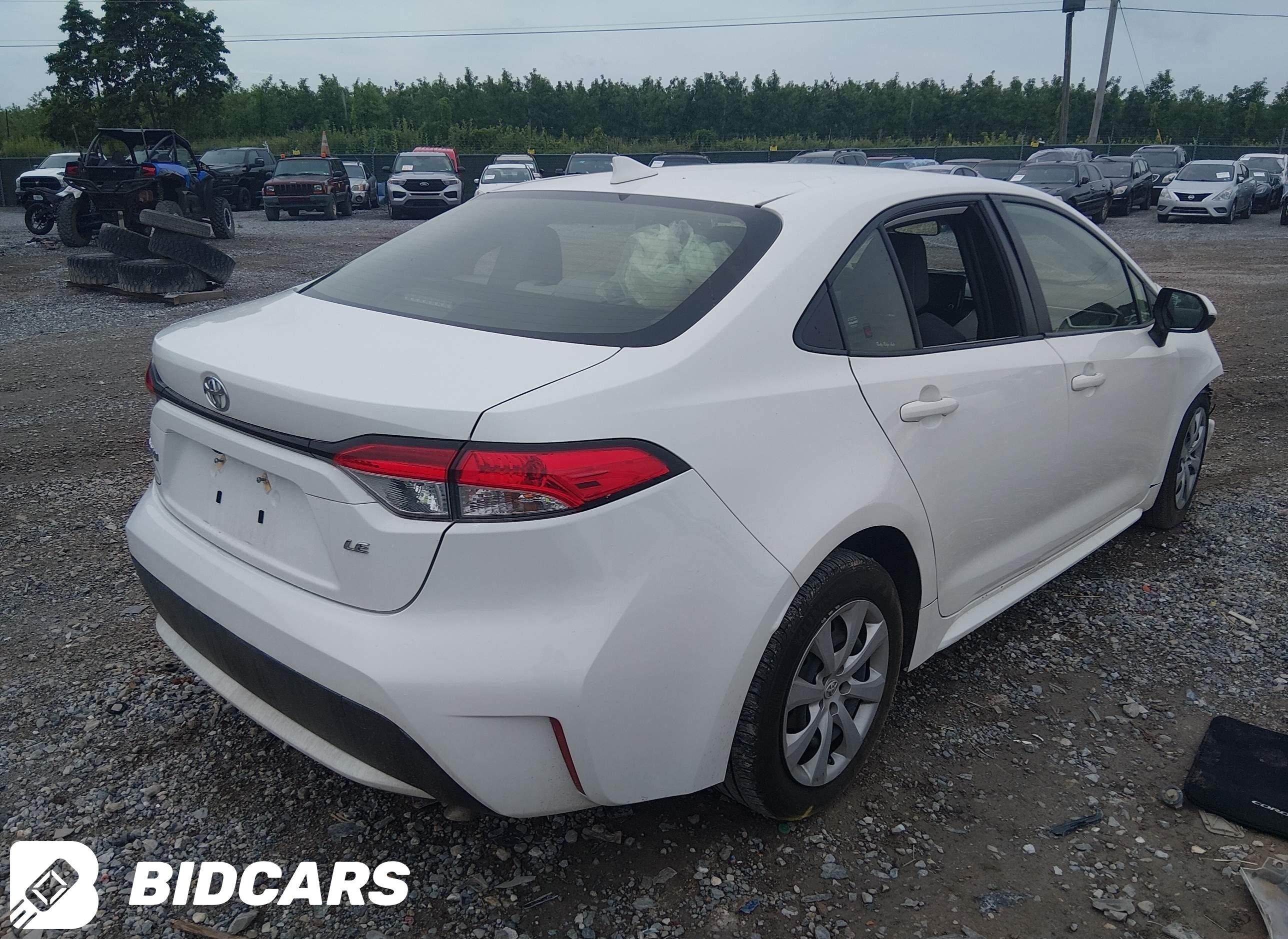 2022 Toyota Corolla, LE