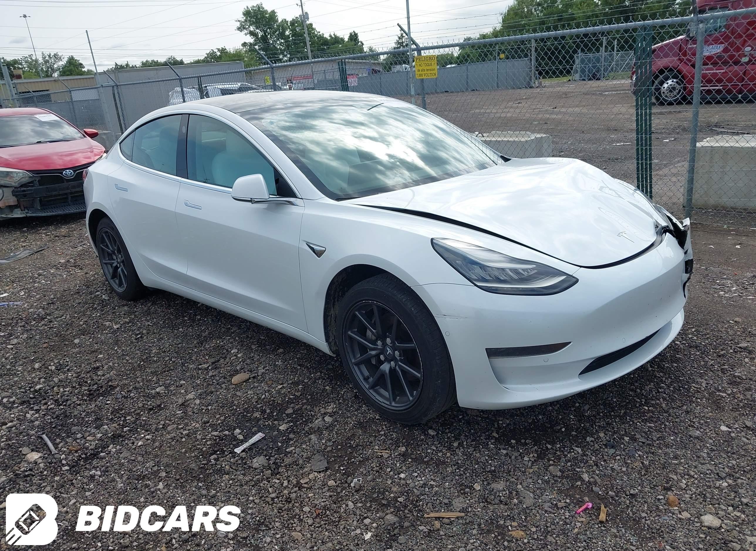 2019 Tesla Model 3, Long Rang...