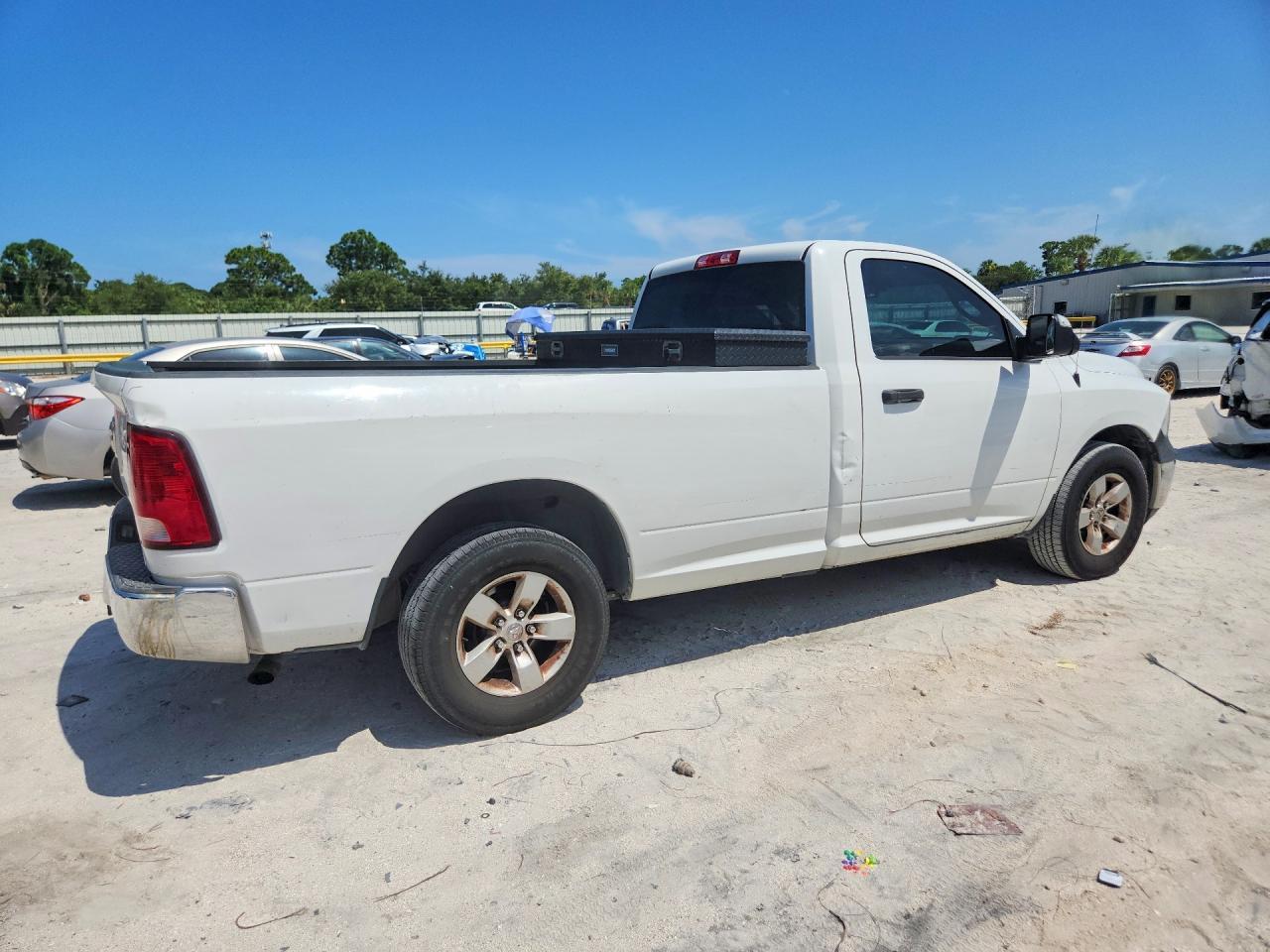 2016 RAM 1500, ST
