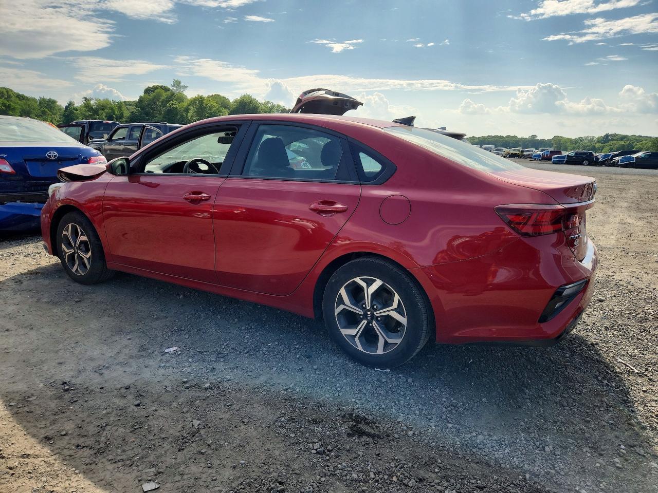 2019 KIA Forte, Lxs