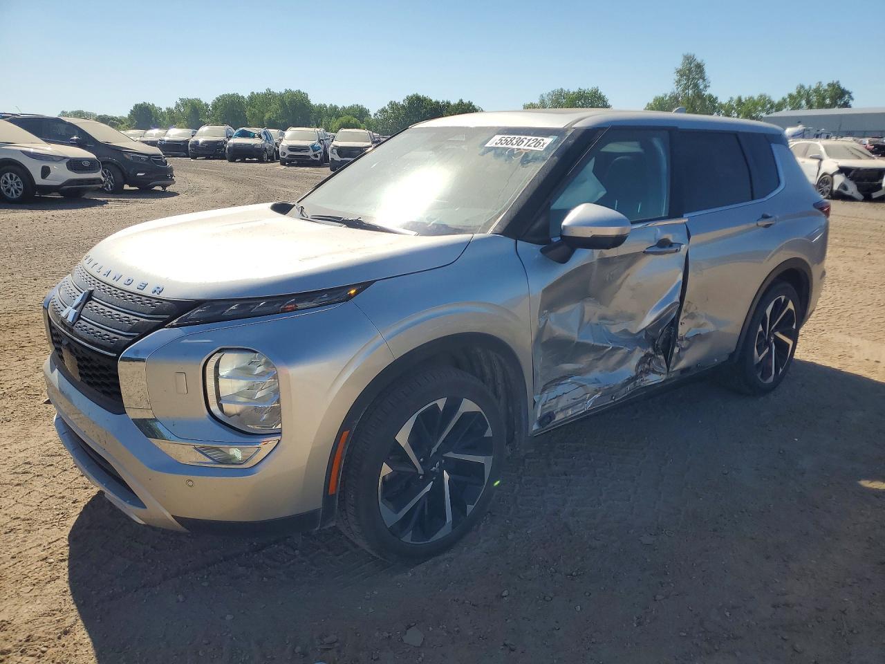 2024 Mitsubishi Outlander, SE