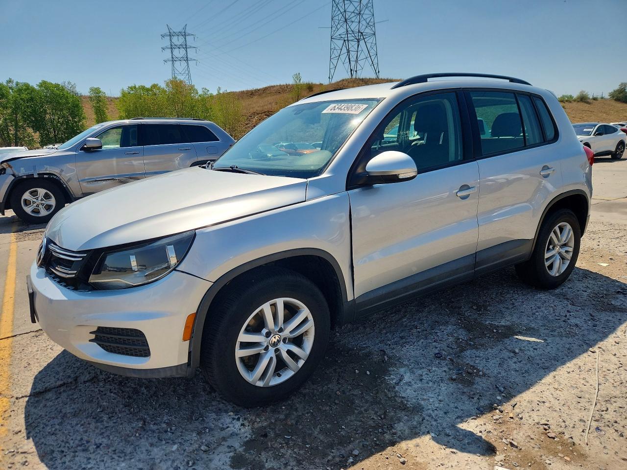 2016 Volkswagen Tiguan, S