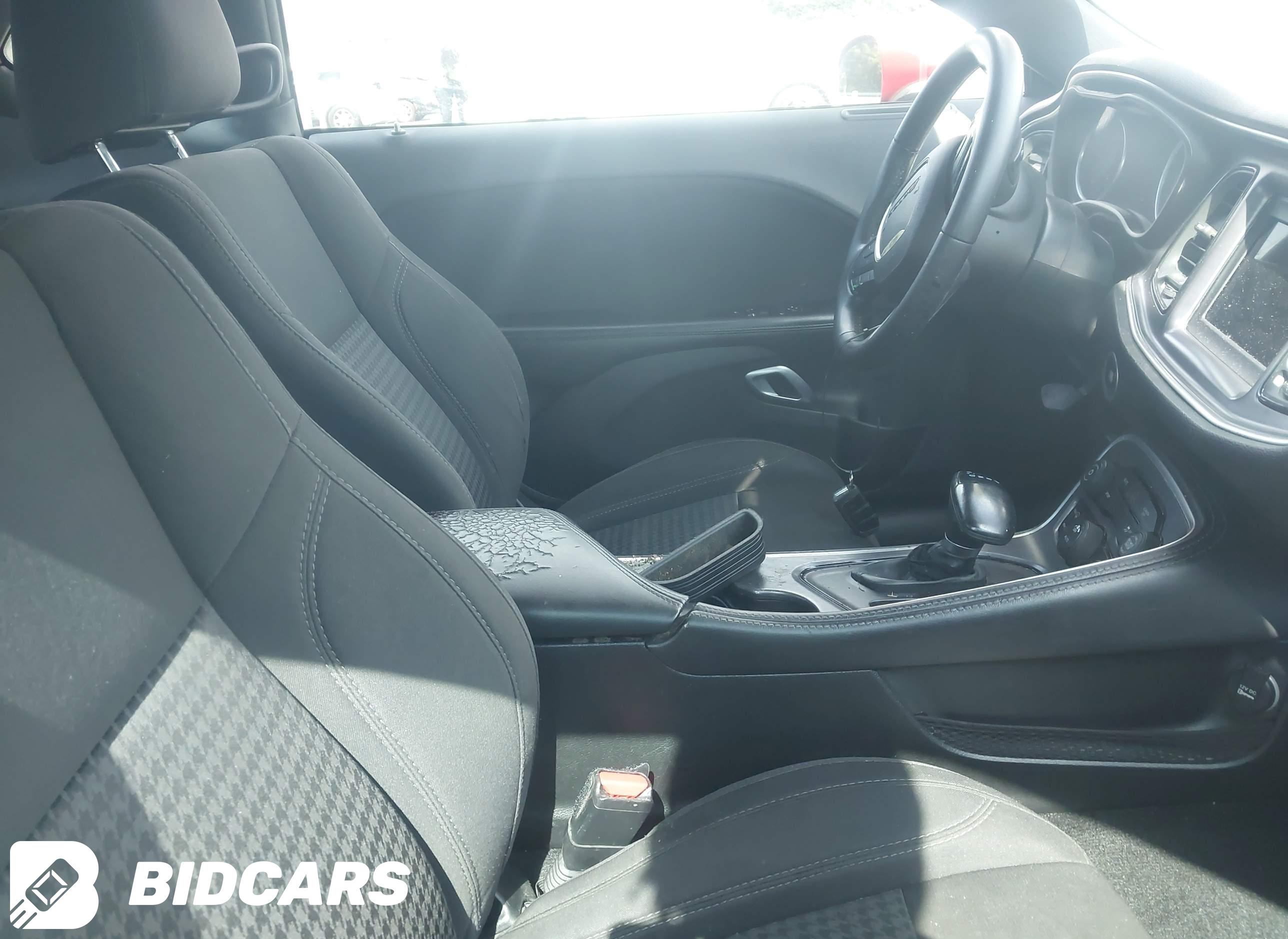 2018 Dodge Challenger, Sxt