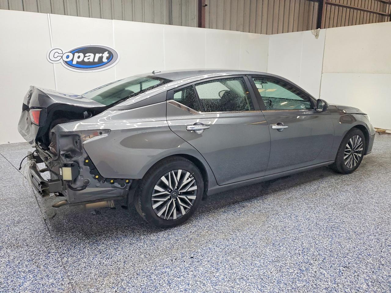 2025 Nissan Altima, SV