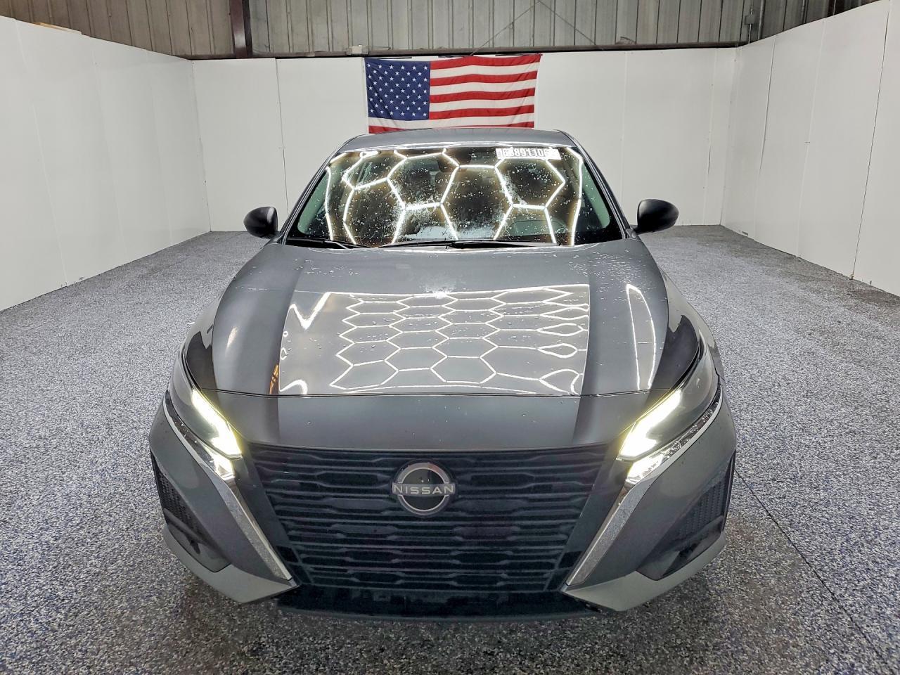 2025 Nissan Altima, SV