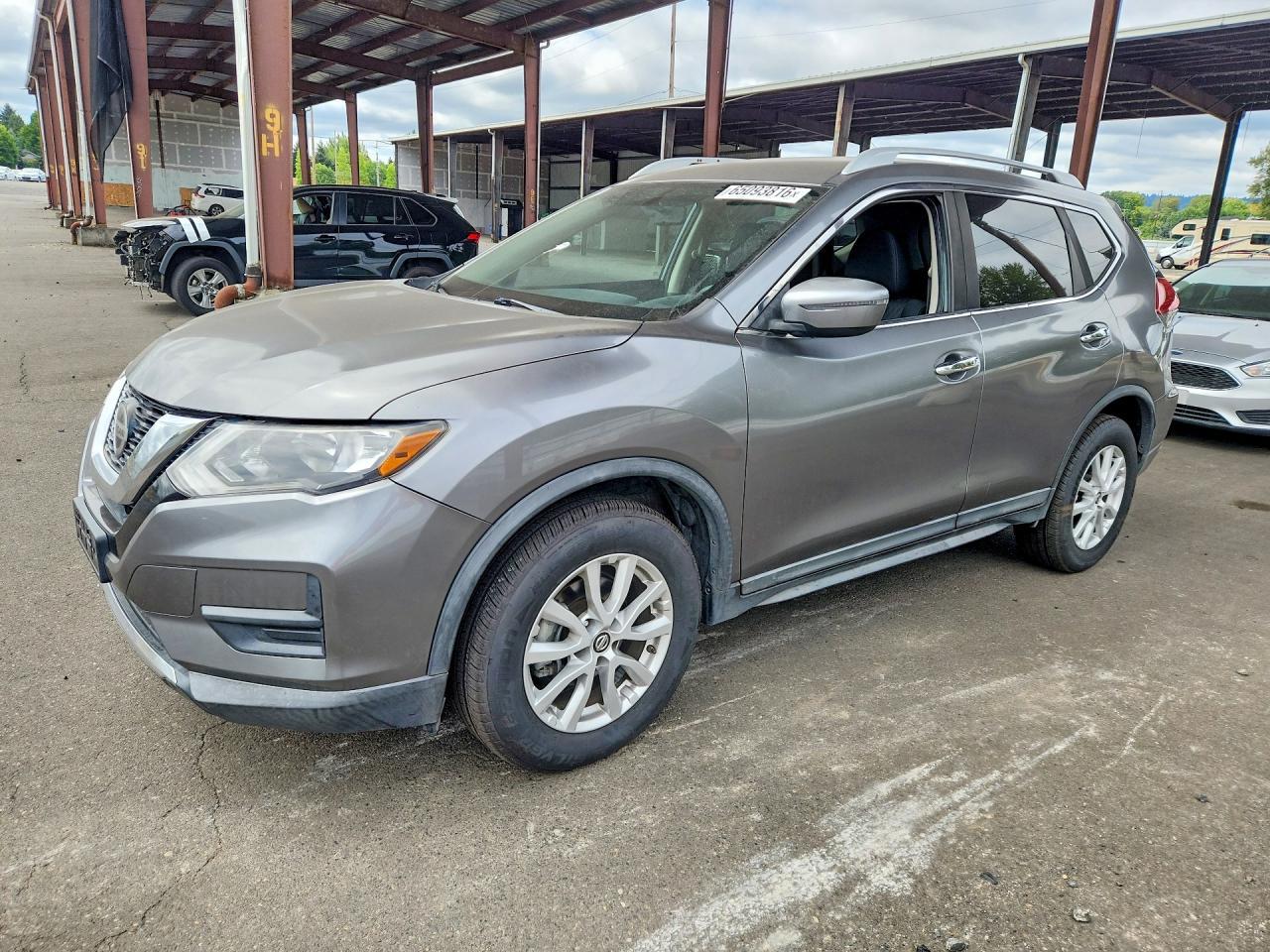 2018 Nissan Rogue, SV