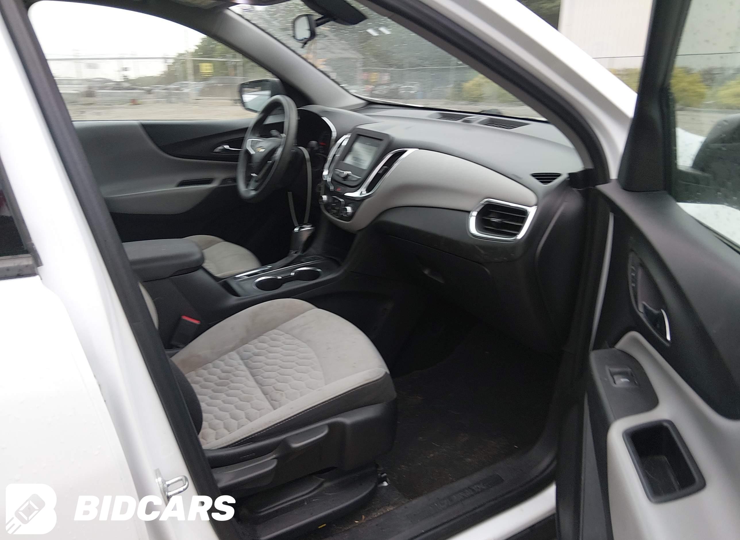 2018 Chevrolet Equinox, LS