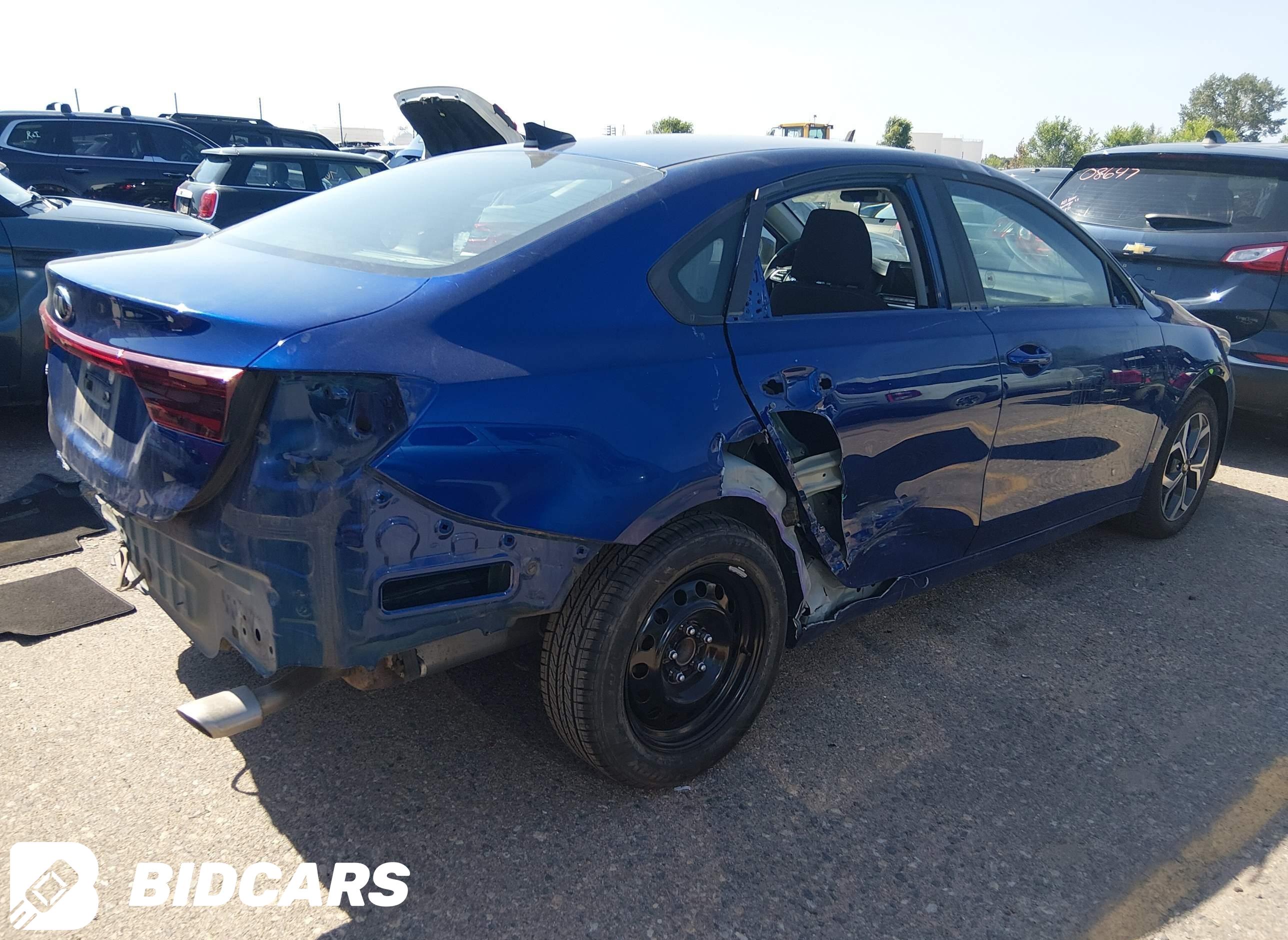 2019 KIA Forte, Lxs