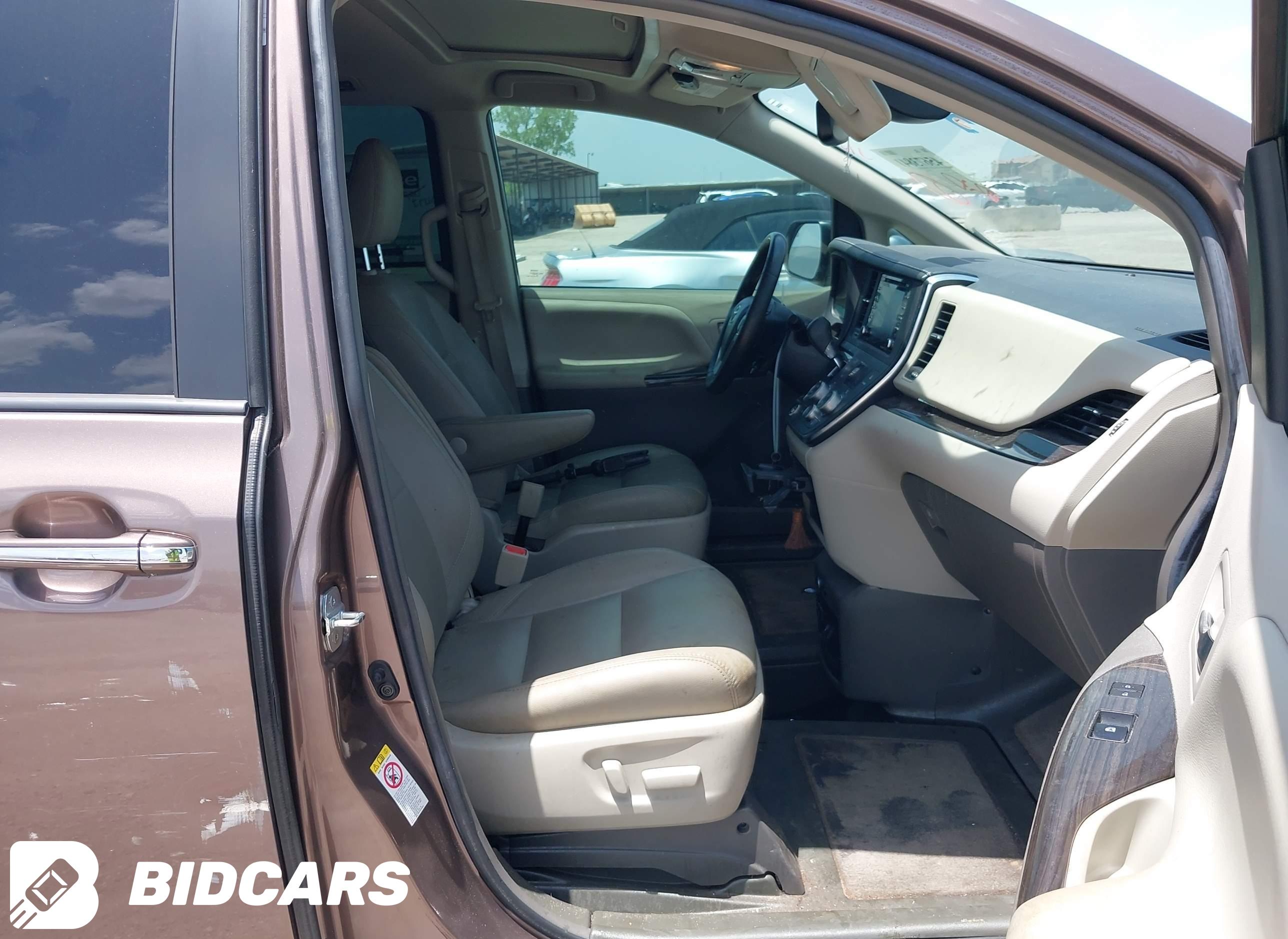 2018 Toyota Sienna, Xle 8 Pas...