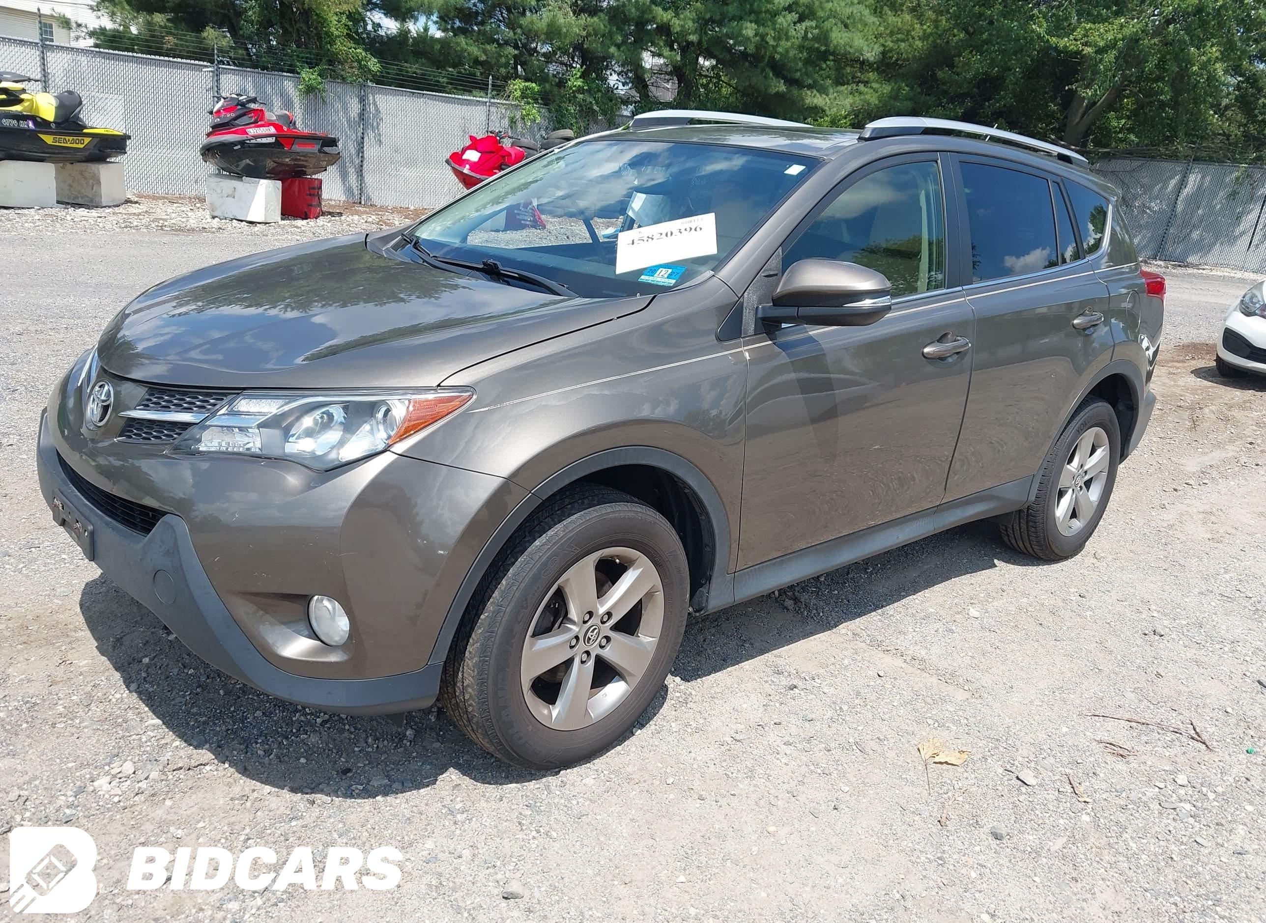 2015 Toyota RAV4, Xle