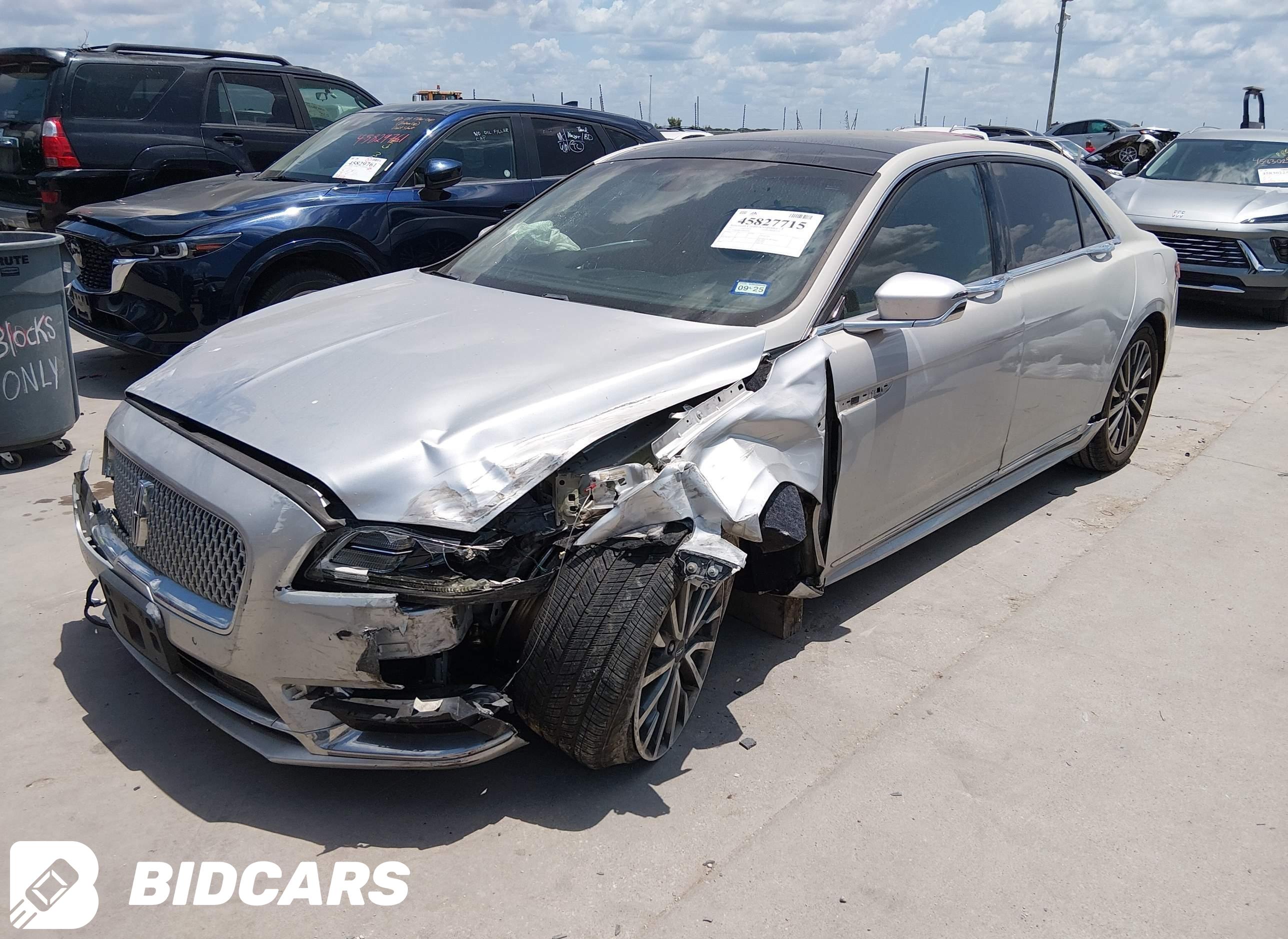 2017 Lincoln Continental, Select