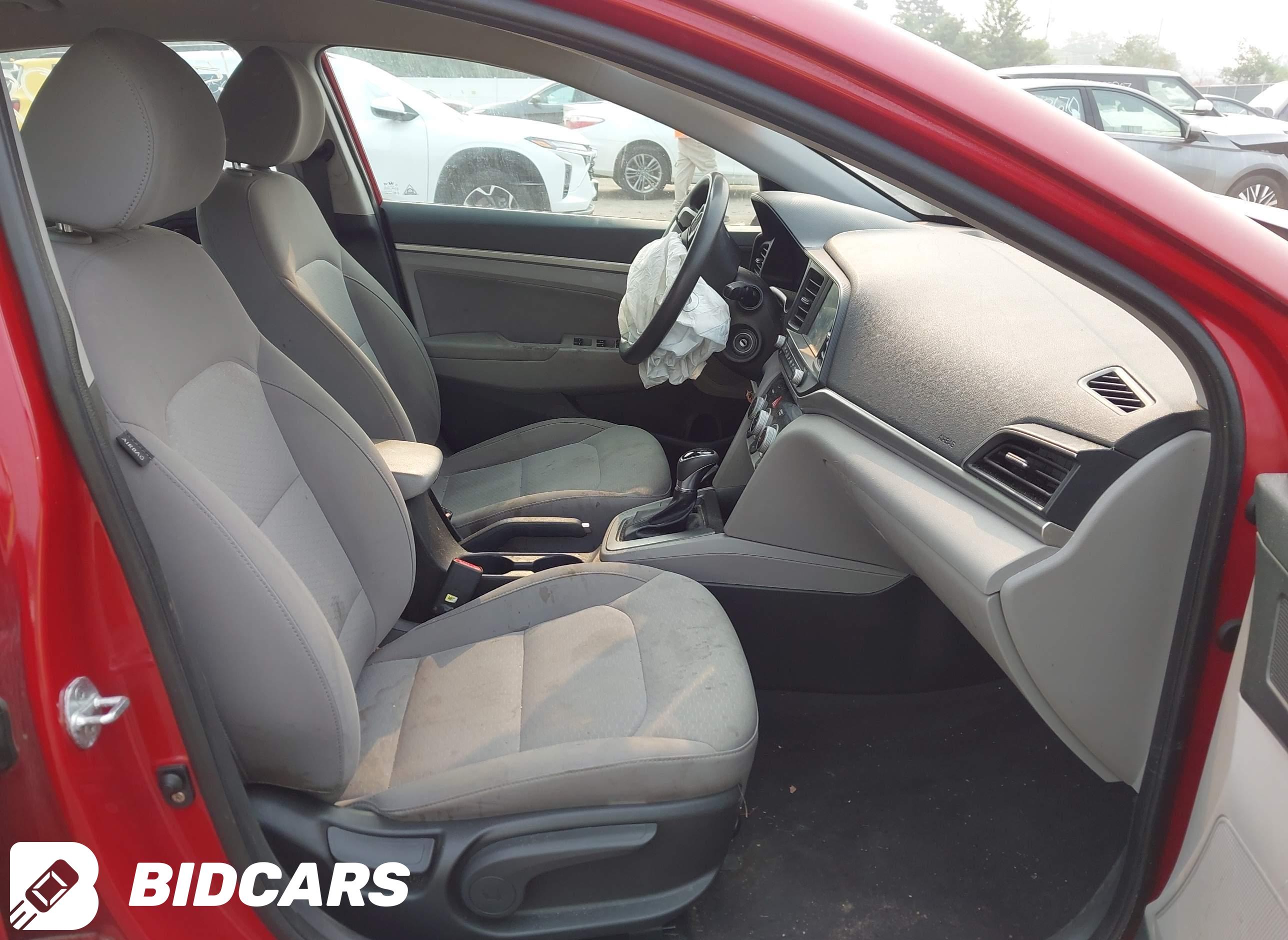 2019 Hyundai Elantra, Sel