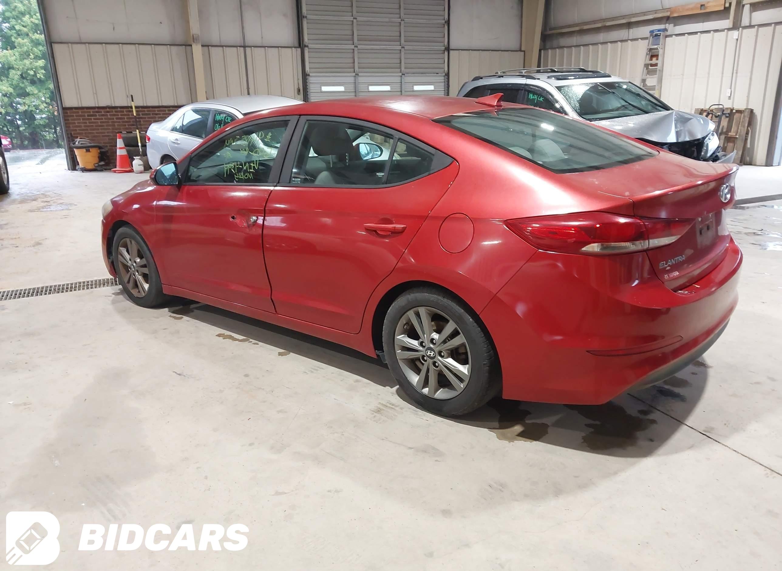 2018 Hyundai Elantra, Sel