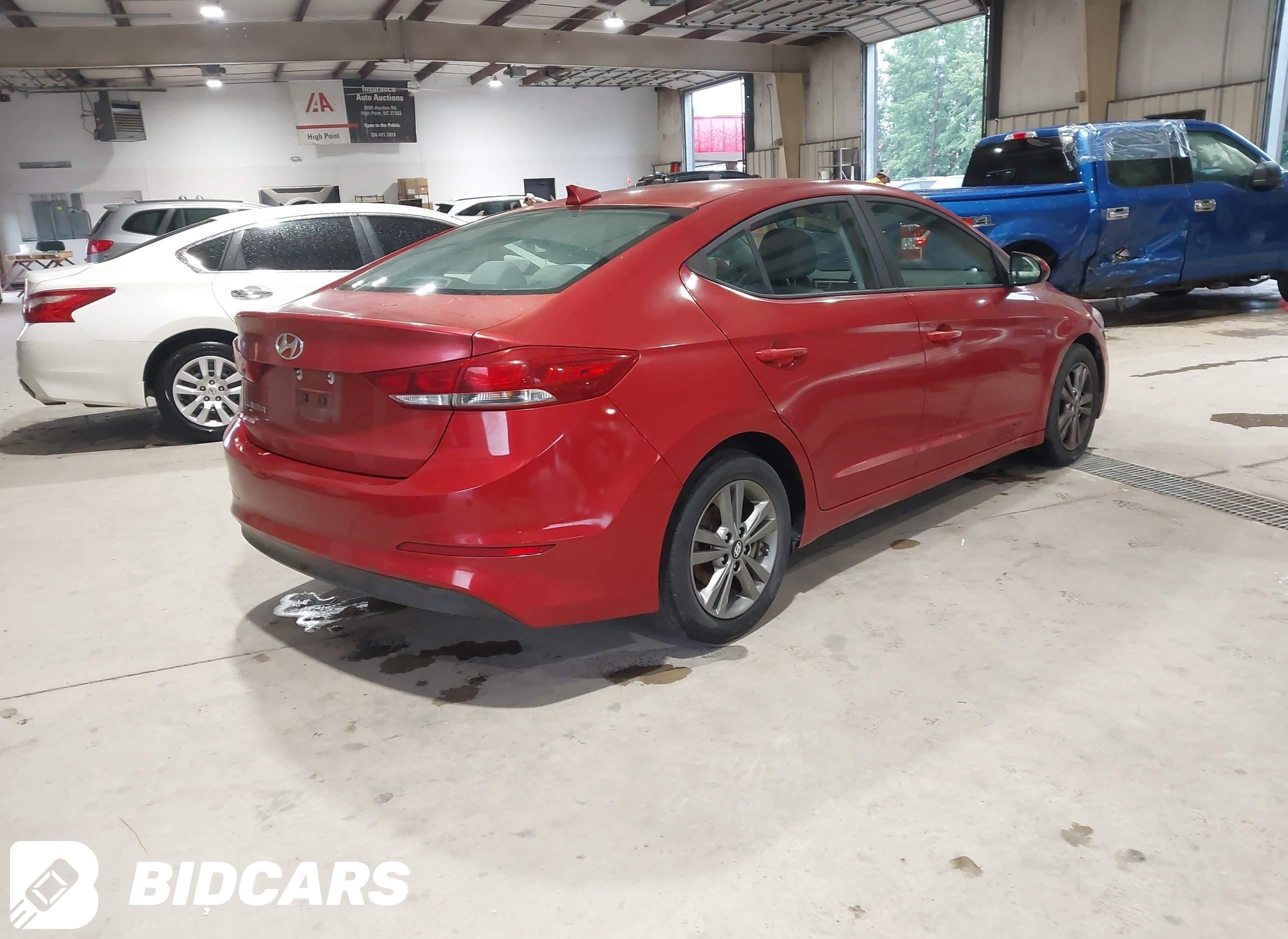 2018 Hyundai Elantra, Sel