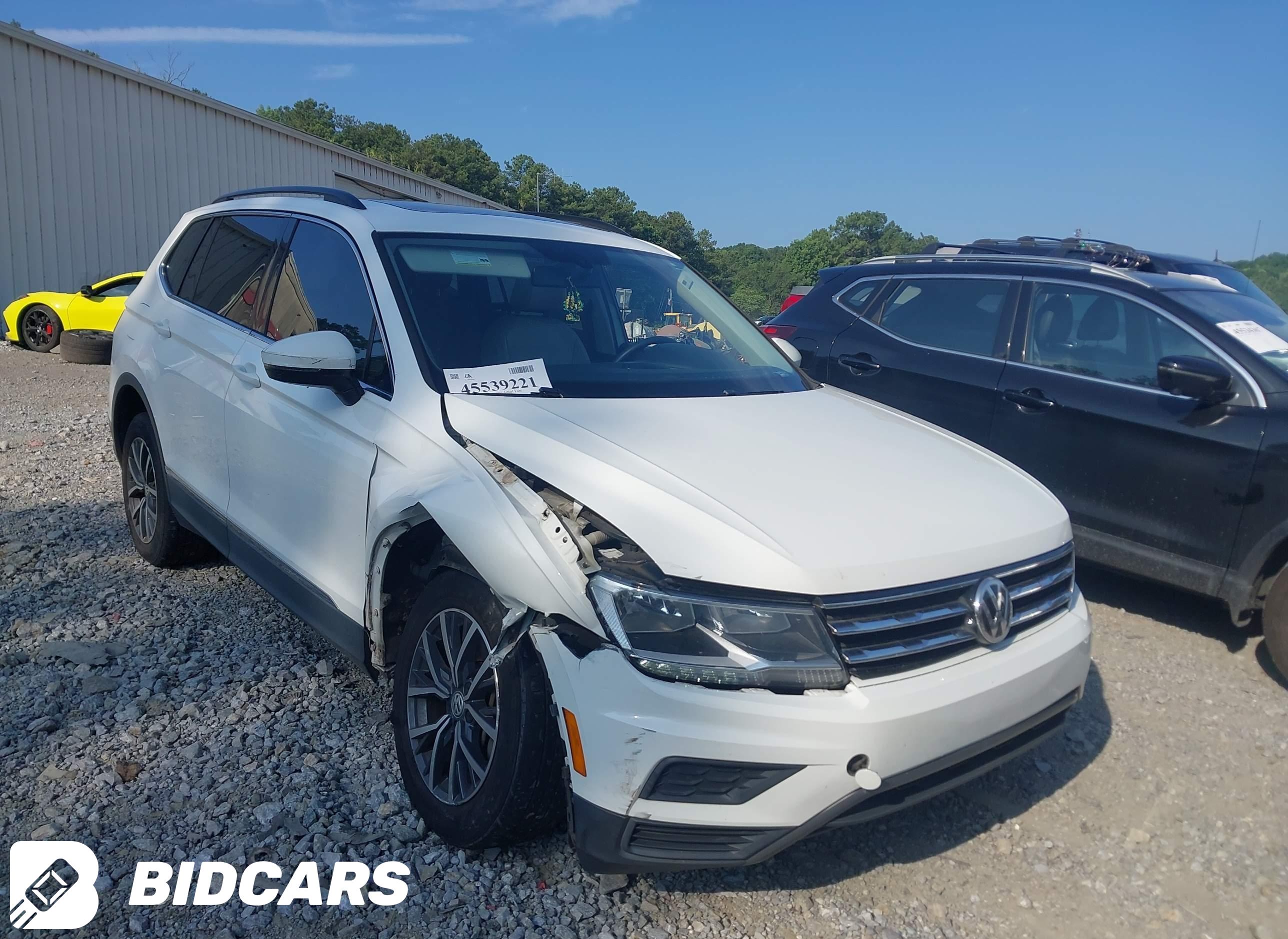 2020 Volkswagen Tiguan, 2.0T...